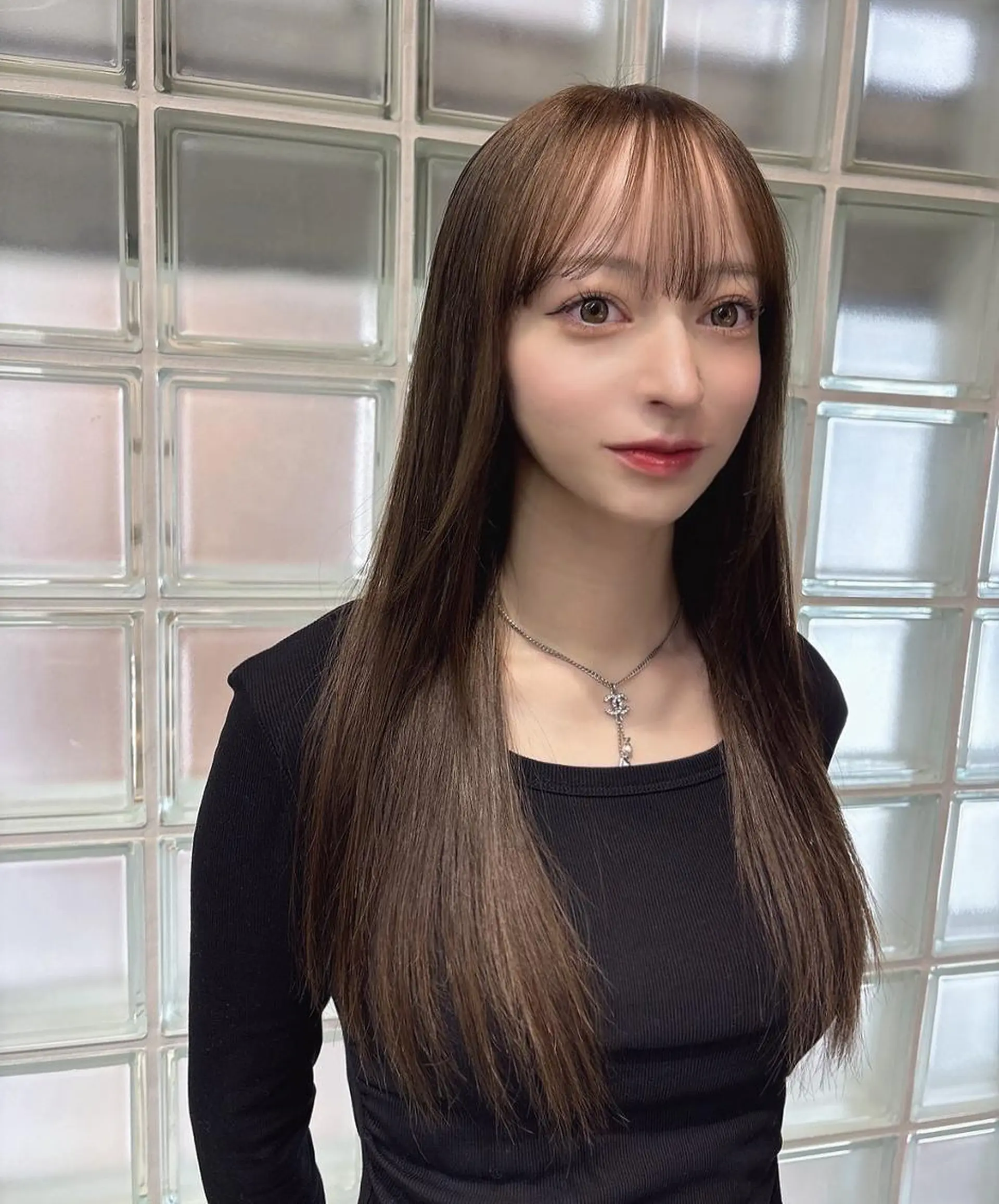 ロング パーマ 韓国風ヘア レイヤーカット 小顔カット カット 縮毛矯正 トリートメント lafit ラフィット 下大利のヘアスタイル