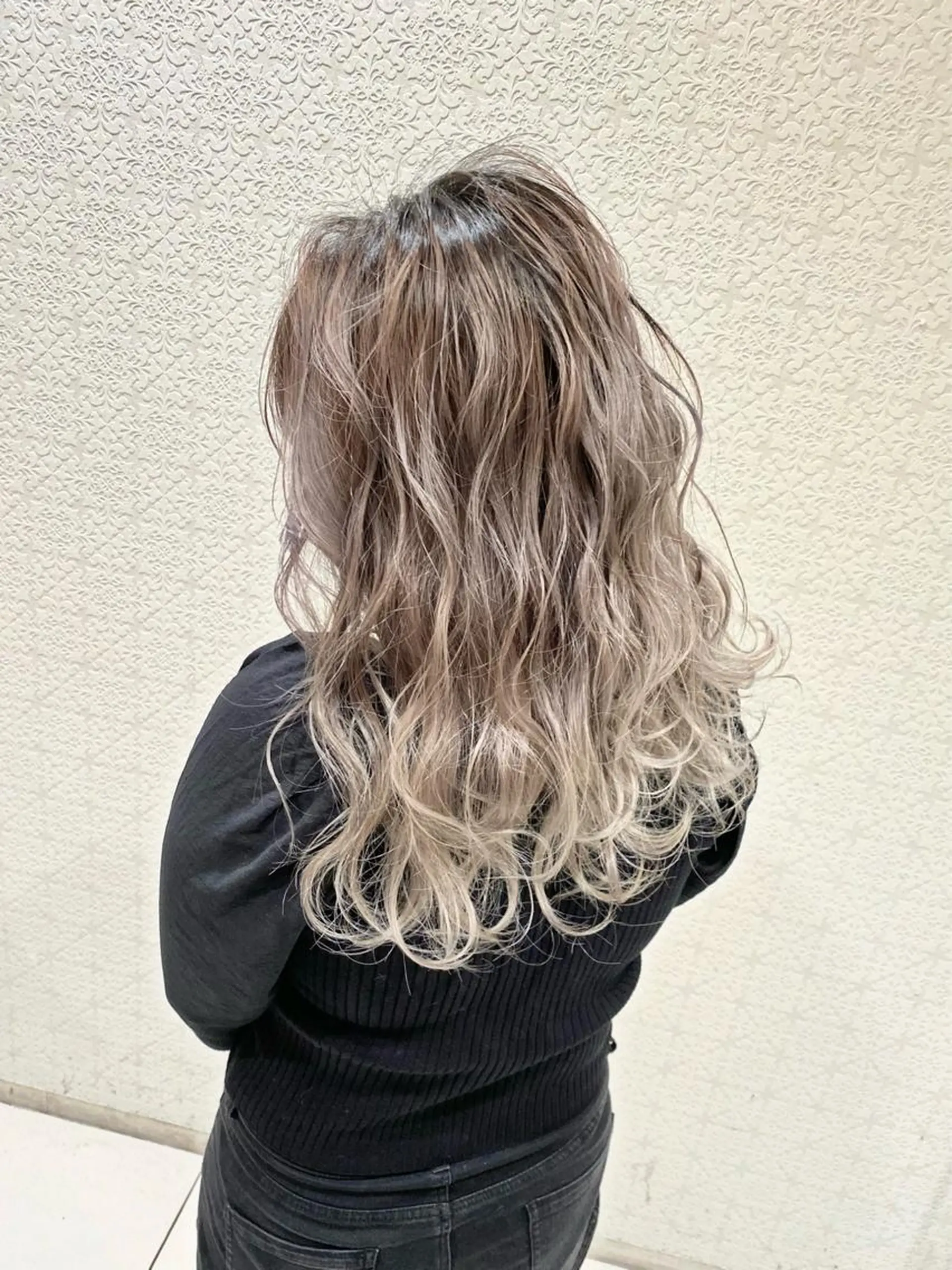 カラー 【BIBBIDI】 MIKIのヘアスタイル