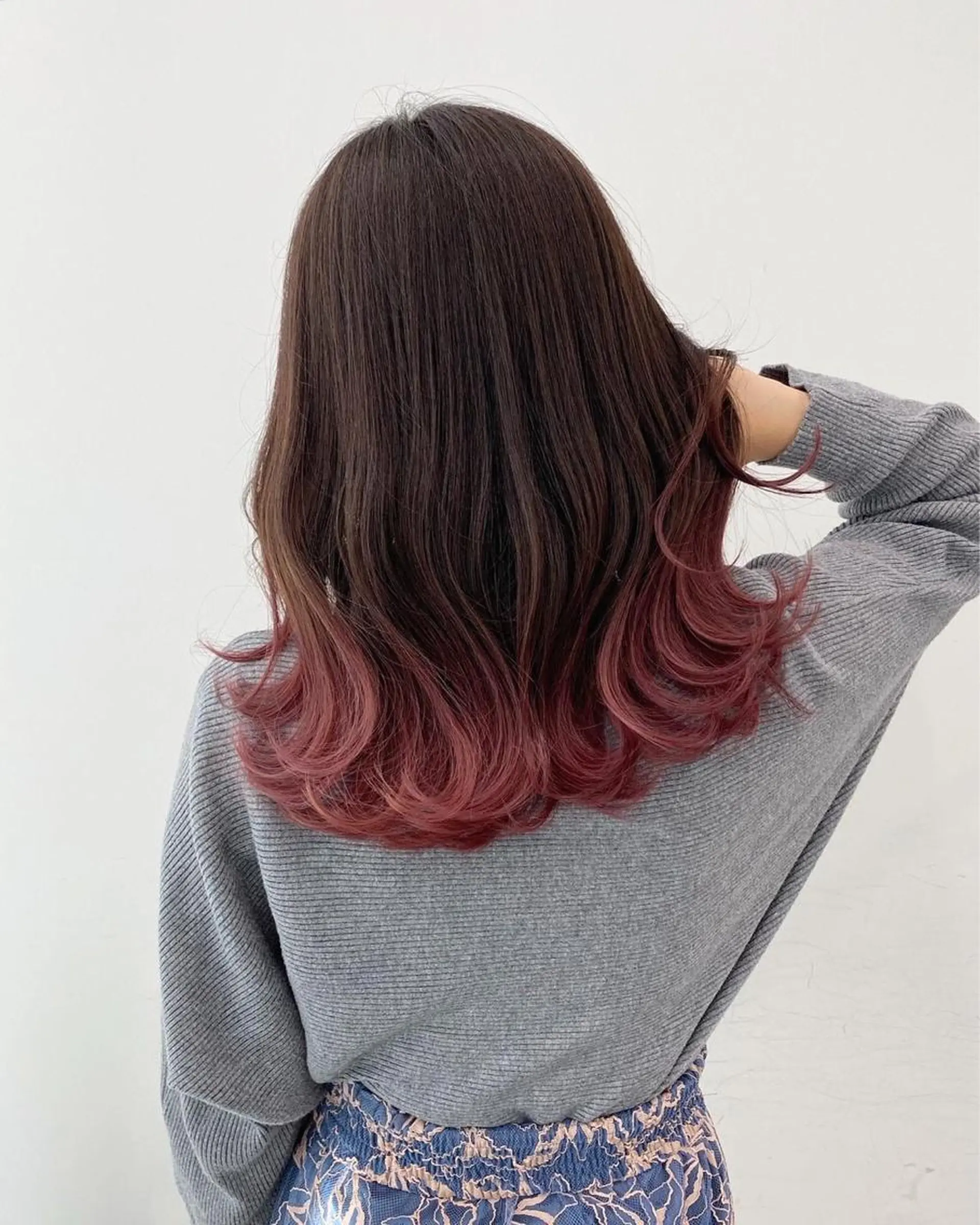 ミディアム カラー グラデーションカラー ピンクカラー 【公式】amble luxe池袋東口🩷のヘアスタイル