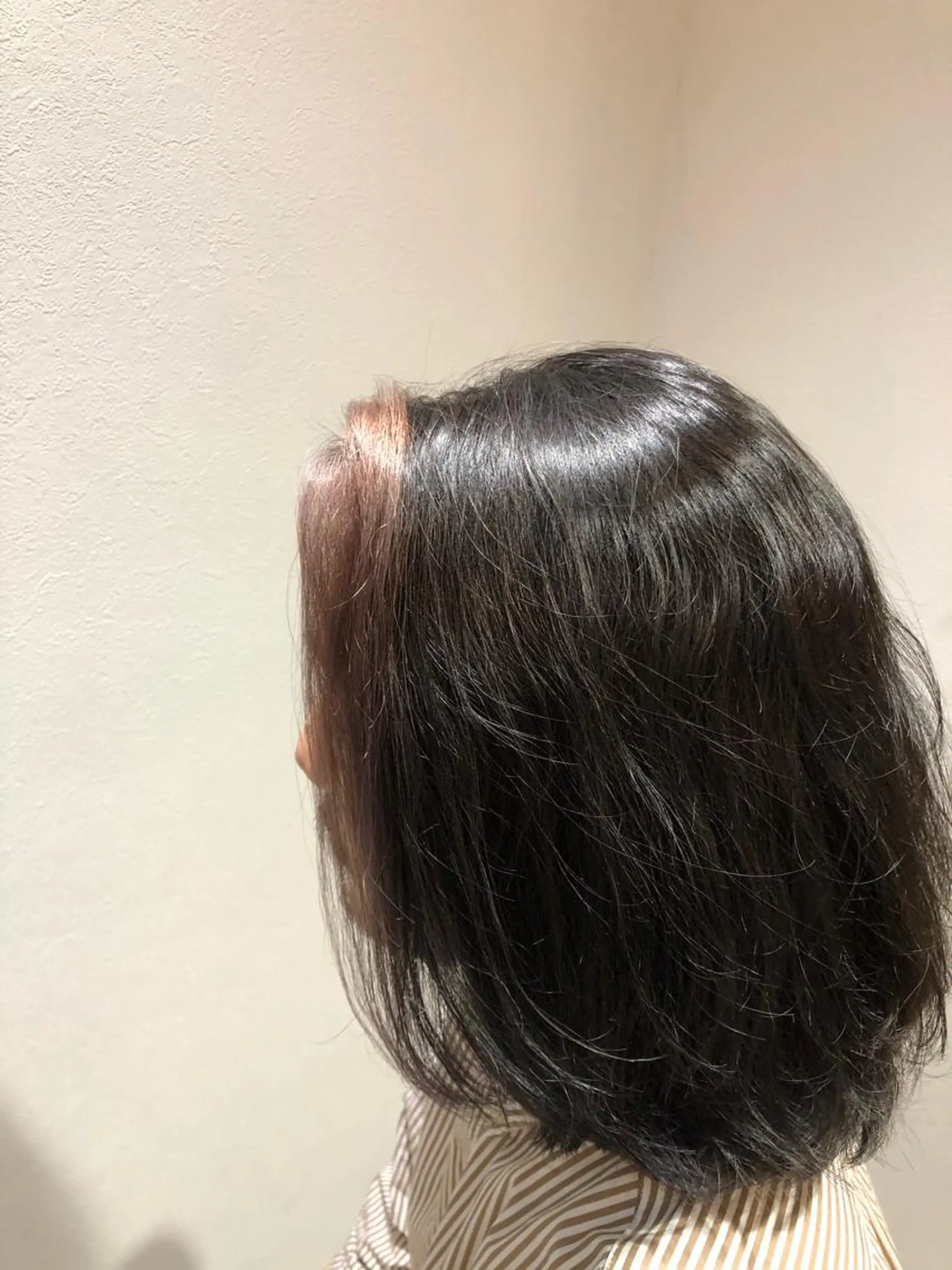 セミロング ミストバング 髪質改善韓国レイヤー カット内田智大のヘアスタイル