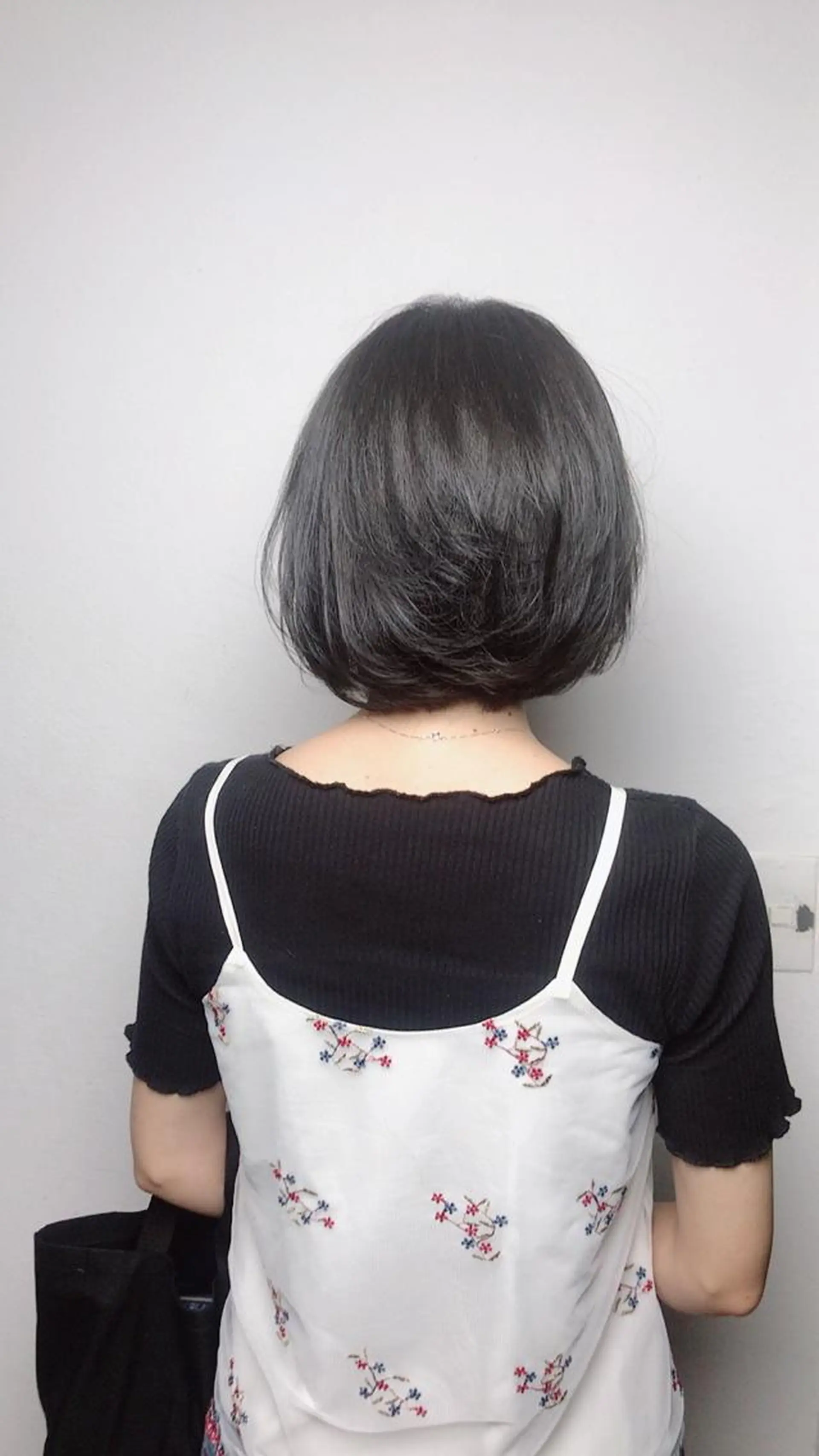 ショート カラー 透明感カラー ハイライトカラー ハイライト 岩田菜央 《武蔵小杉》のヘアスタイル