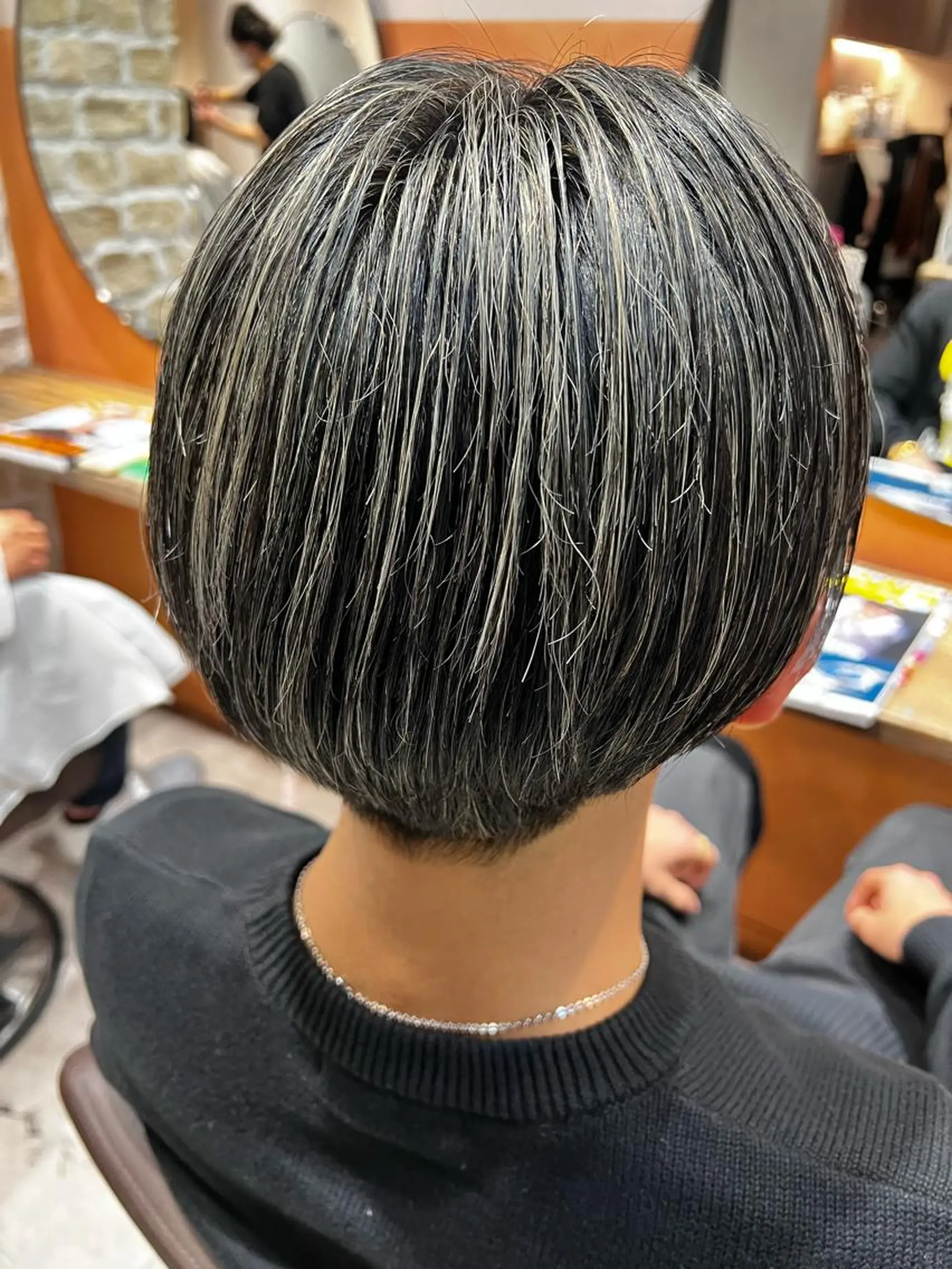 ミディアム ハイライト モテ髪🌈細矢 森平のヘアスタイル