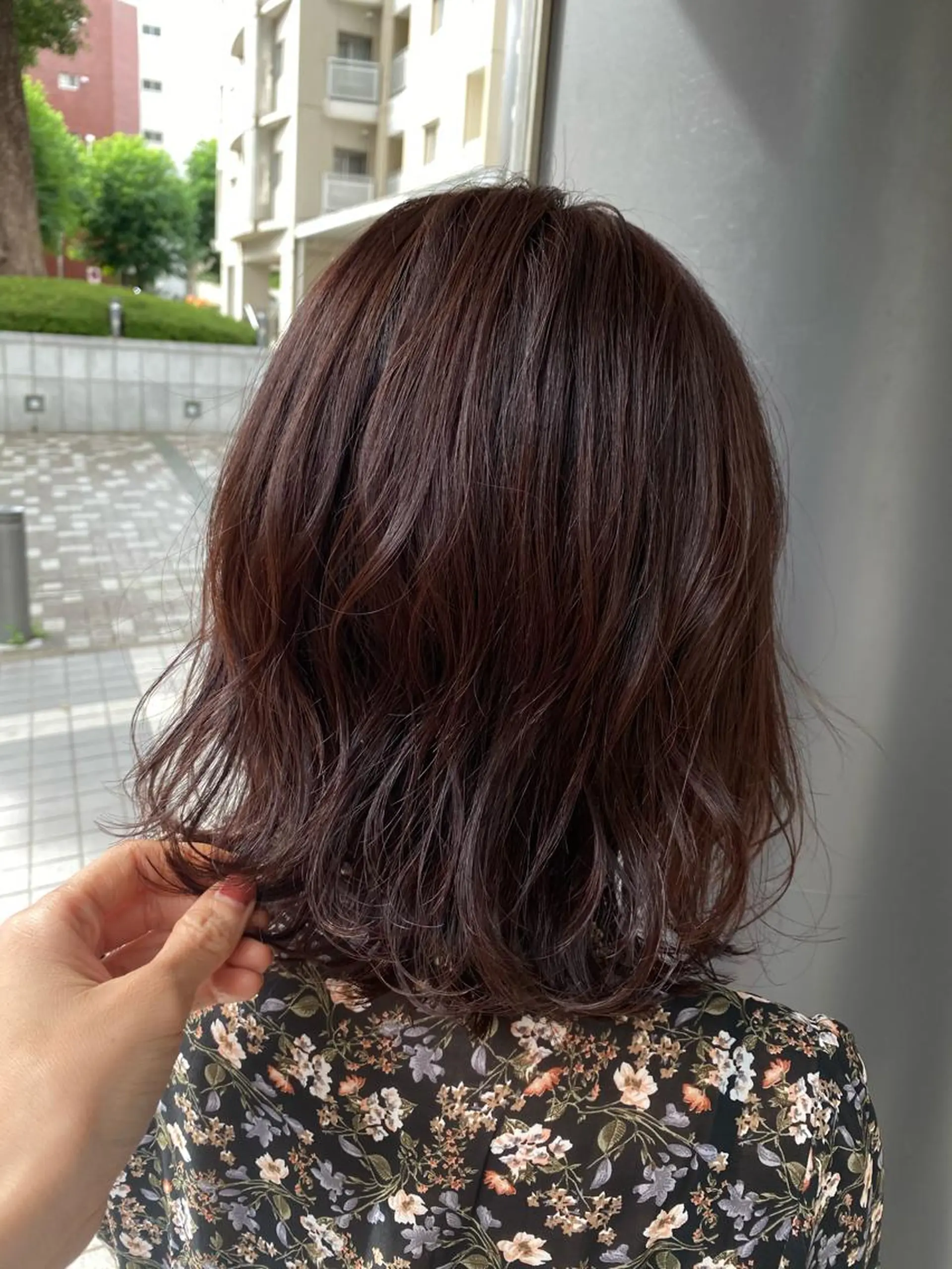 ミディアム カラー ブラウンカラー ピンクカラー Aimer Hair Design Lewis所属・伊藤 いほみの眉毛・アイブロウイメージ