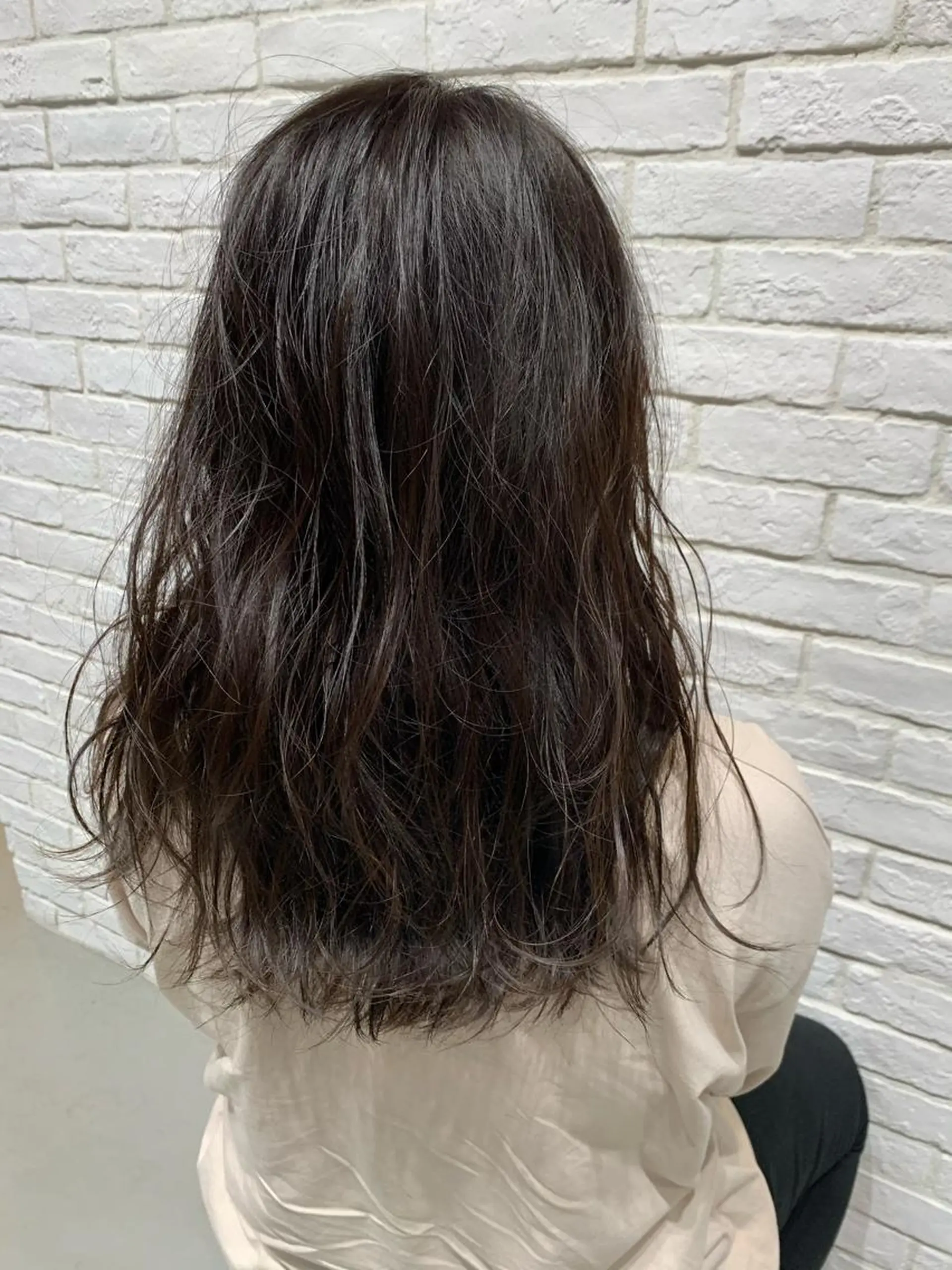 セミロング 大木 華のヘアスタイル