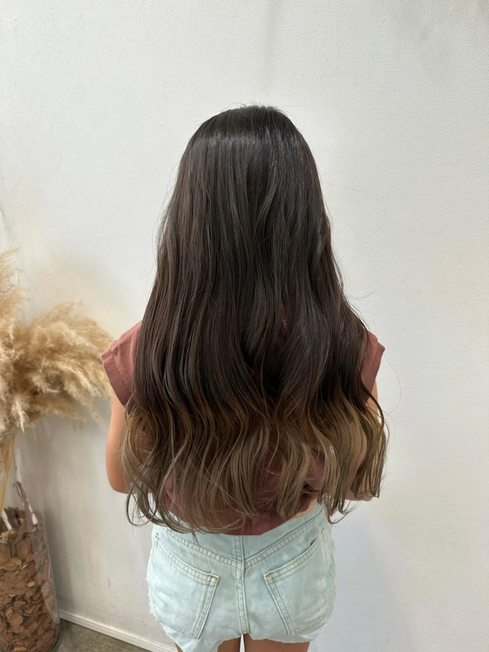 ロング カラー ヘアアレンジ グラデーションカラー MIRUKA/ 暖色カラー/ベージュのヘアスタイル