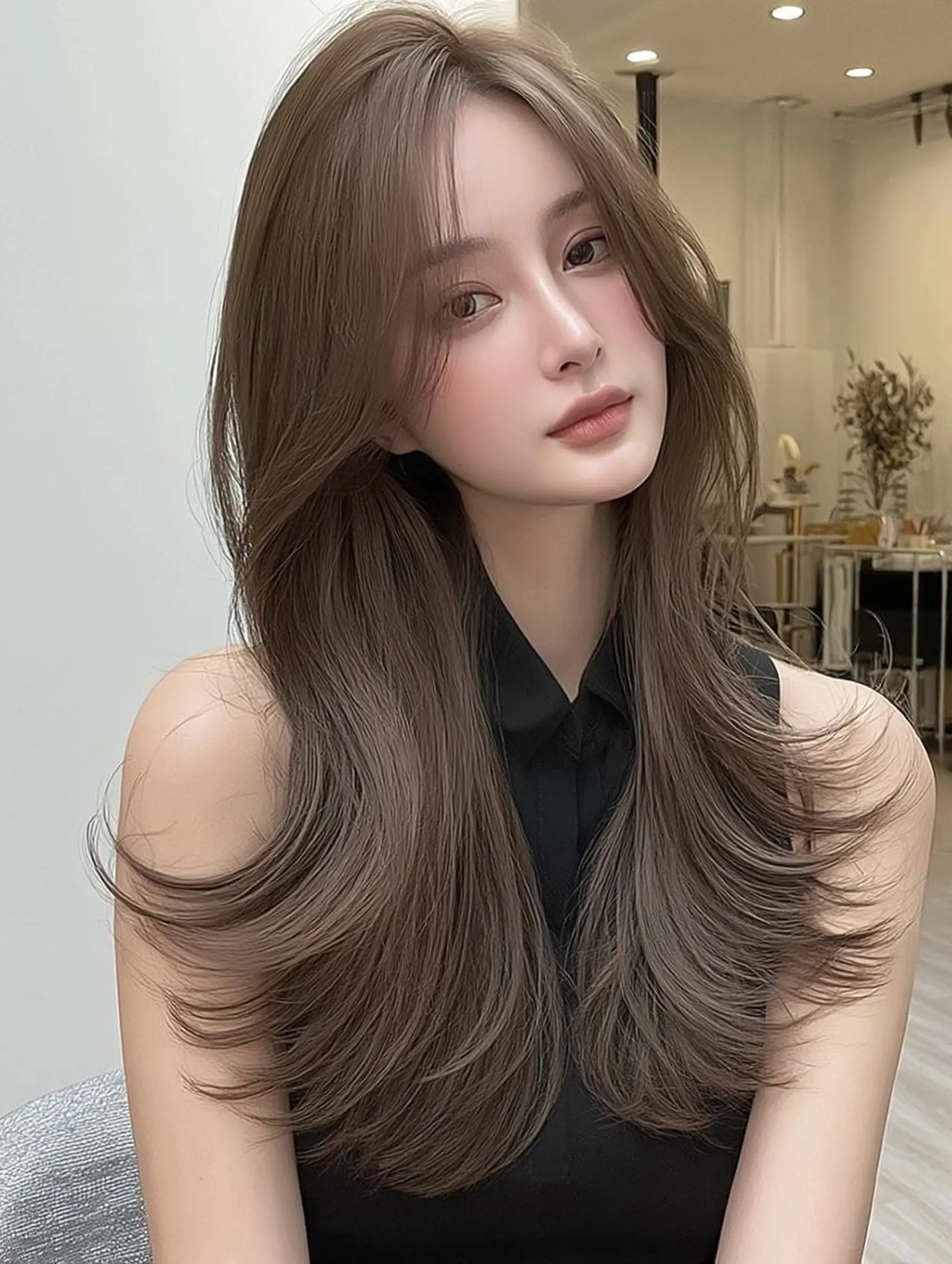 ロング FOCUS JAPANのヘアスタイル