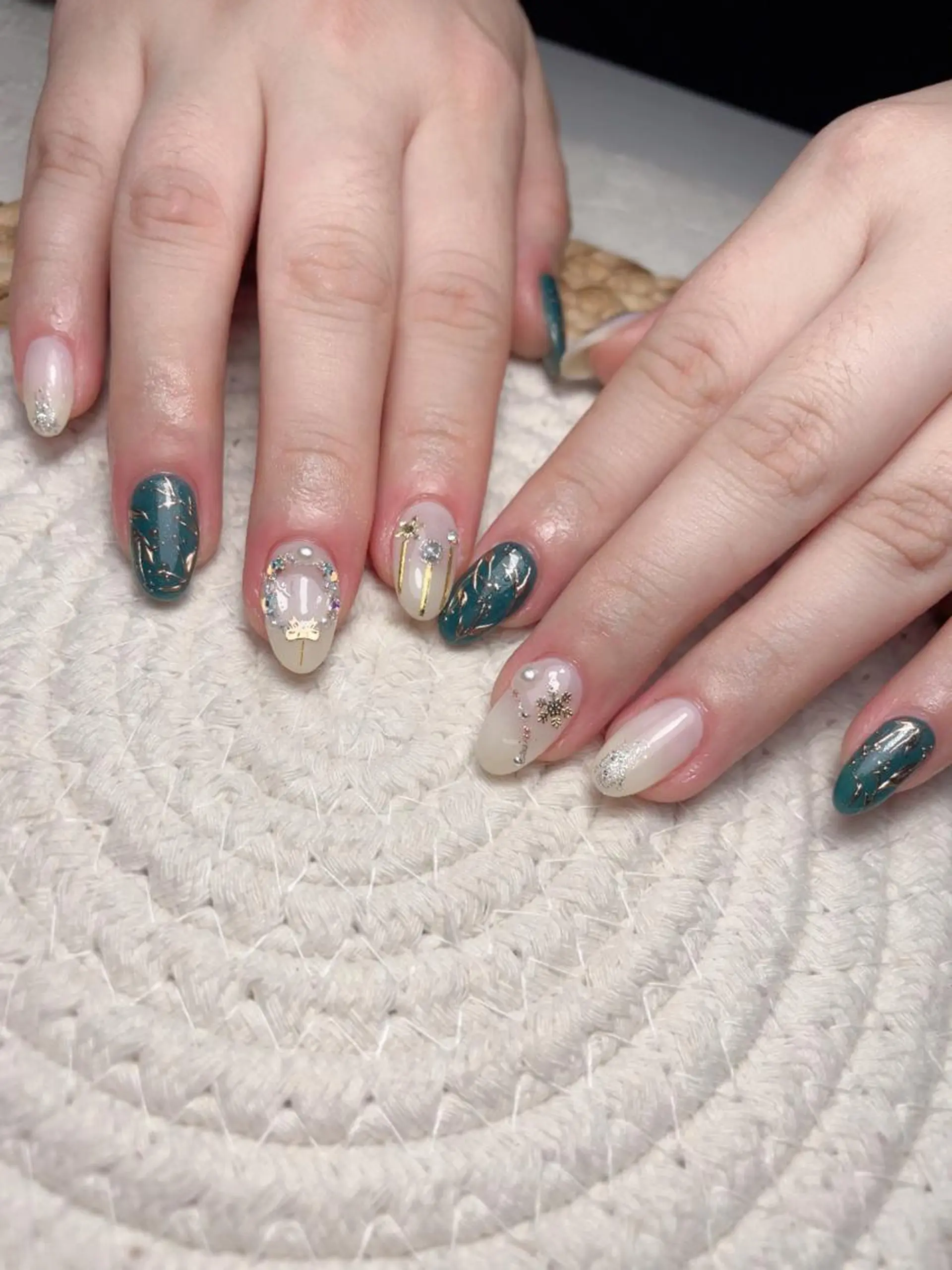 ネイル ハンドネイル M🌷nail 長さだし専門店のネイルデザイン