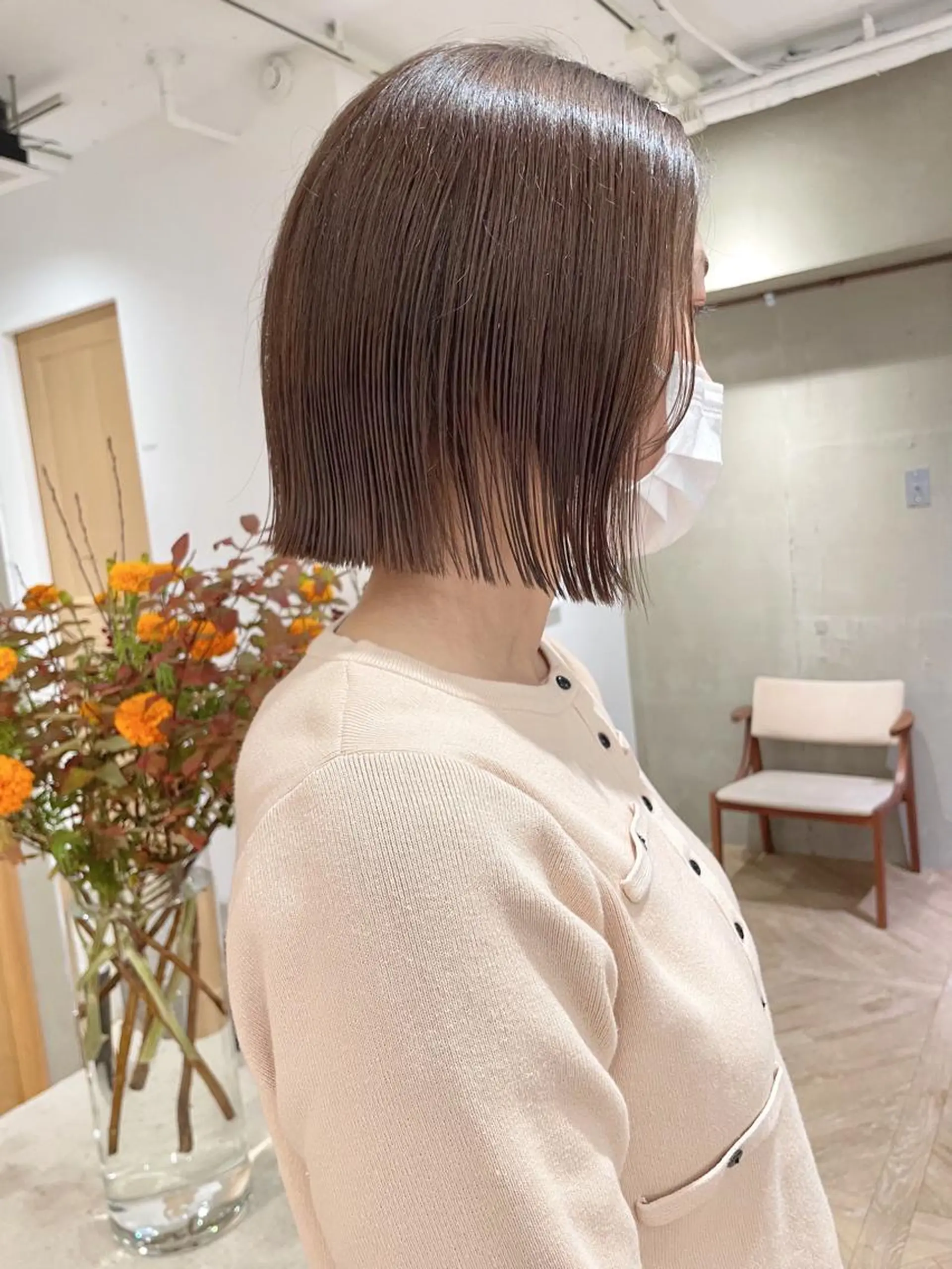 ミディアム カラー 切りっぱなしボブ ベージュカラー グレージュ ハイトーンカラー イルミナカラー カット ヘアカラー トリートメント ボブ/レイヤー 🌟梅田盛一🌟のヘアスタイル