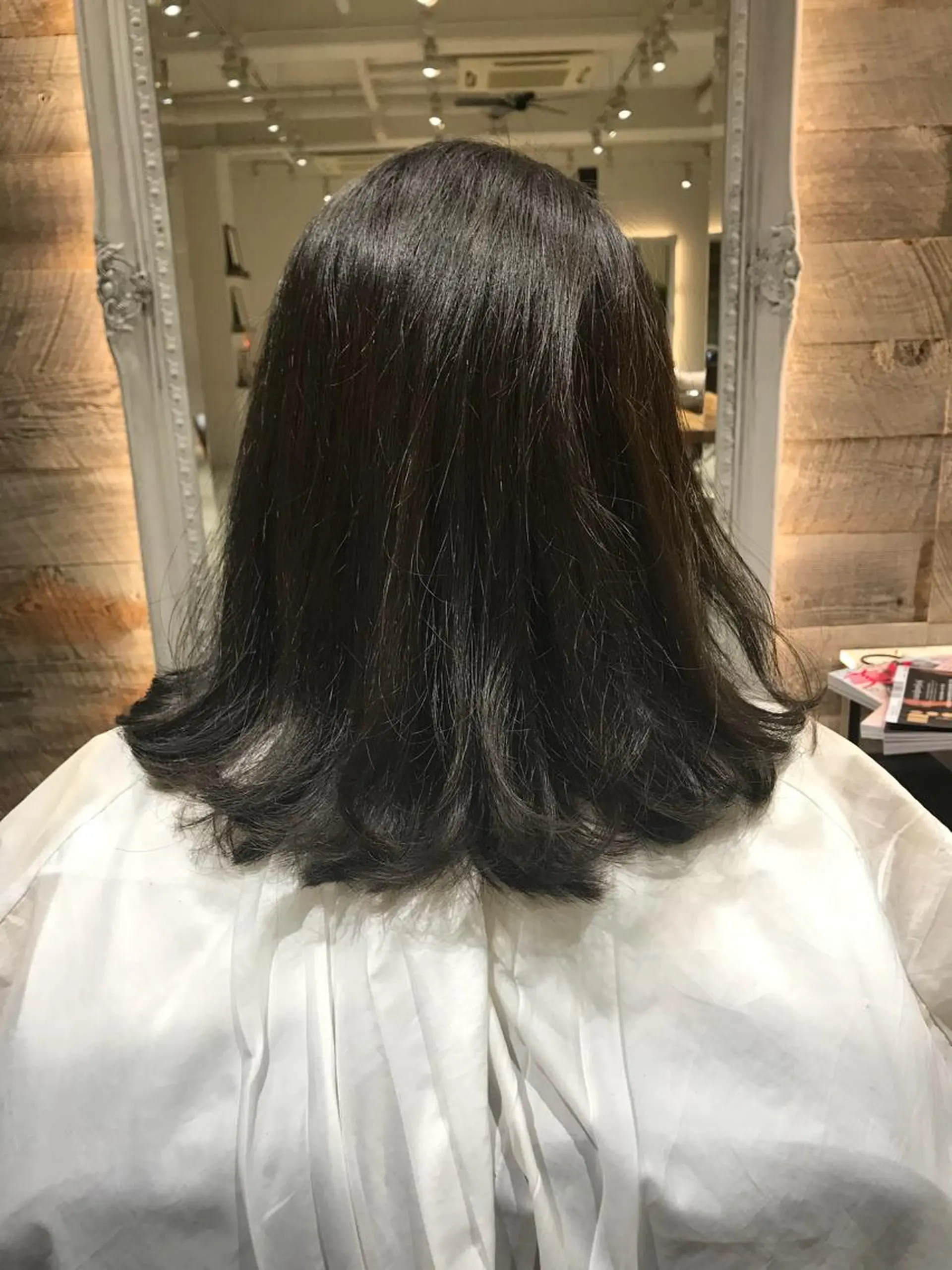 ミディアム カラー アッシュ 透明感カラー 門脇 直也のヘアスタイル