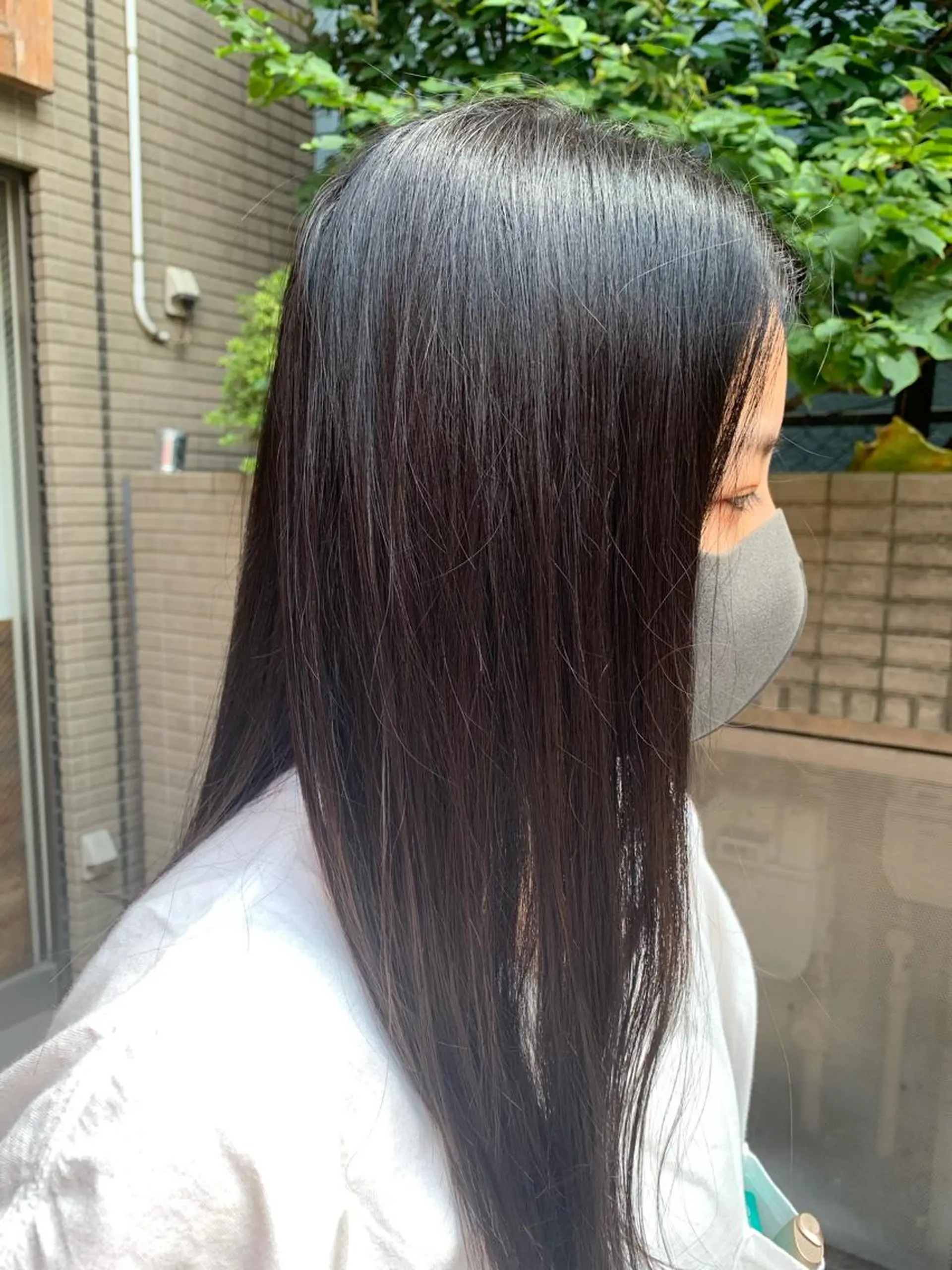 ロング カラー 黒髪 澤井 佑果のヘアスタイル
