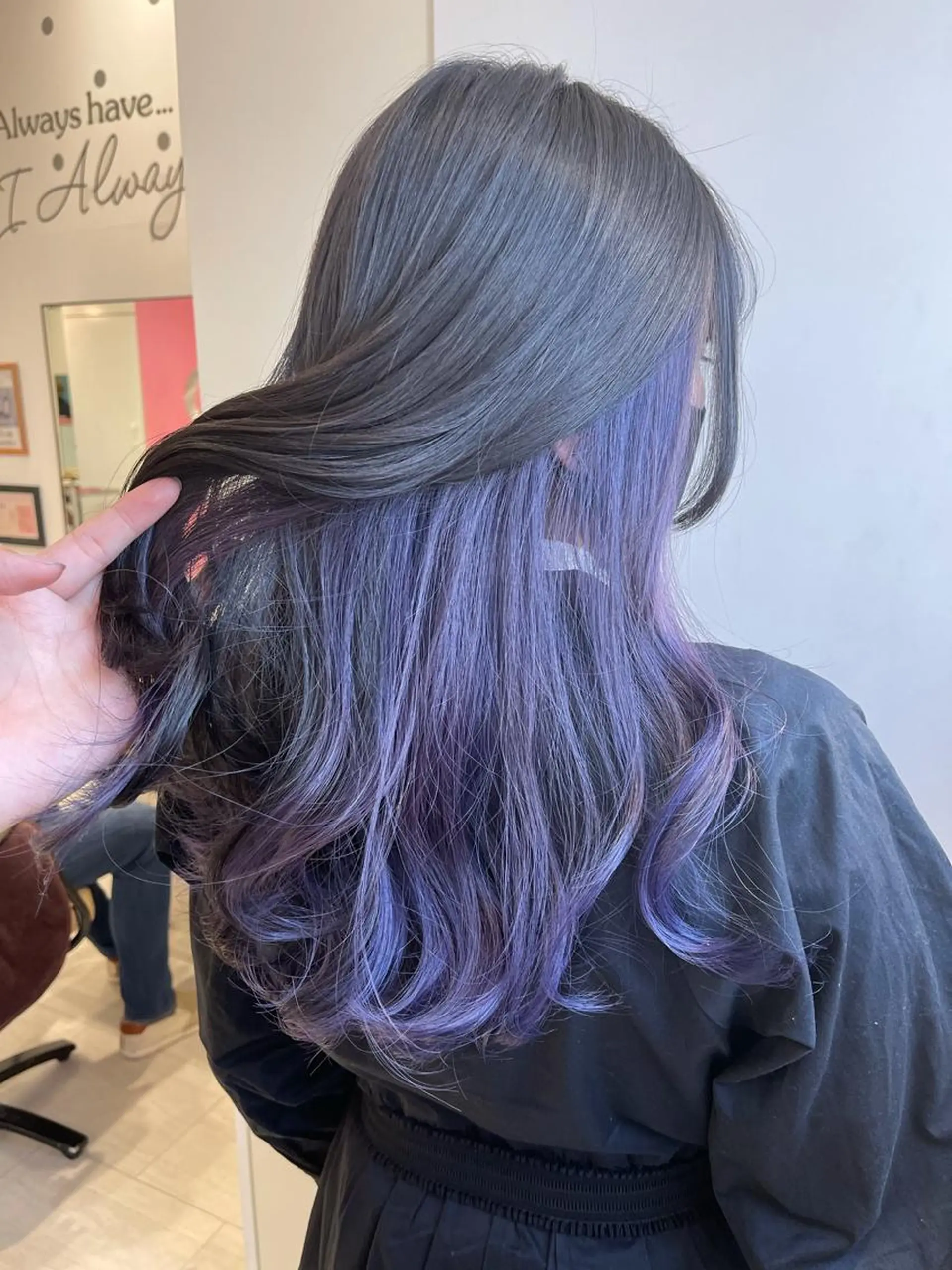 ロング カラー インナーカラー ラベンダーカラー カット ヘアカラー Le'a渋谷所属・インナーエクステ渋谷 🦋KAJIのヘアスタイル