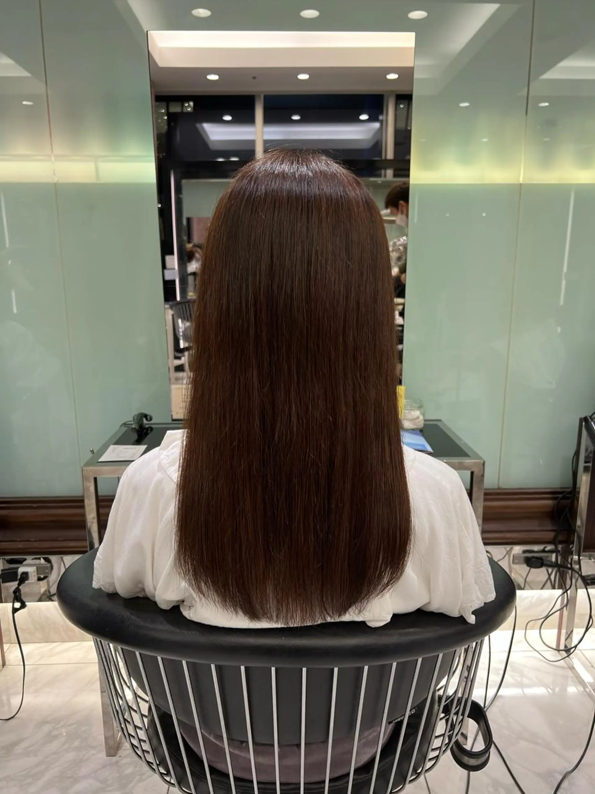 ロング コテ巻きパーマ💙 シノヤユイのヘアスタイル