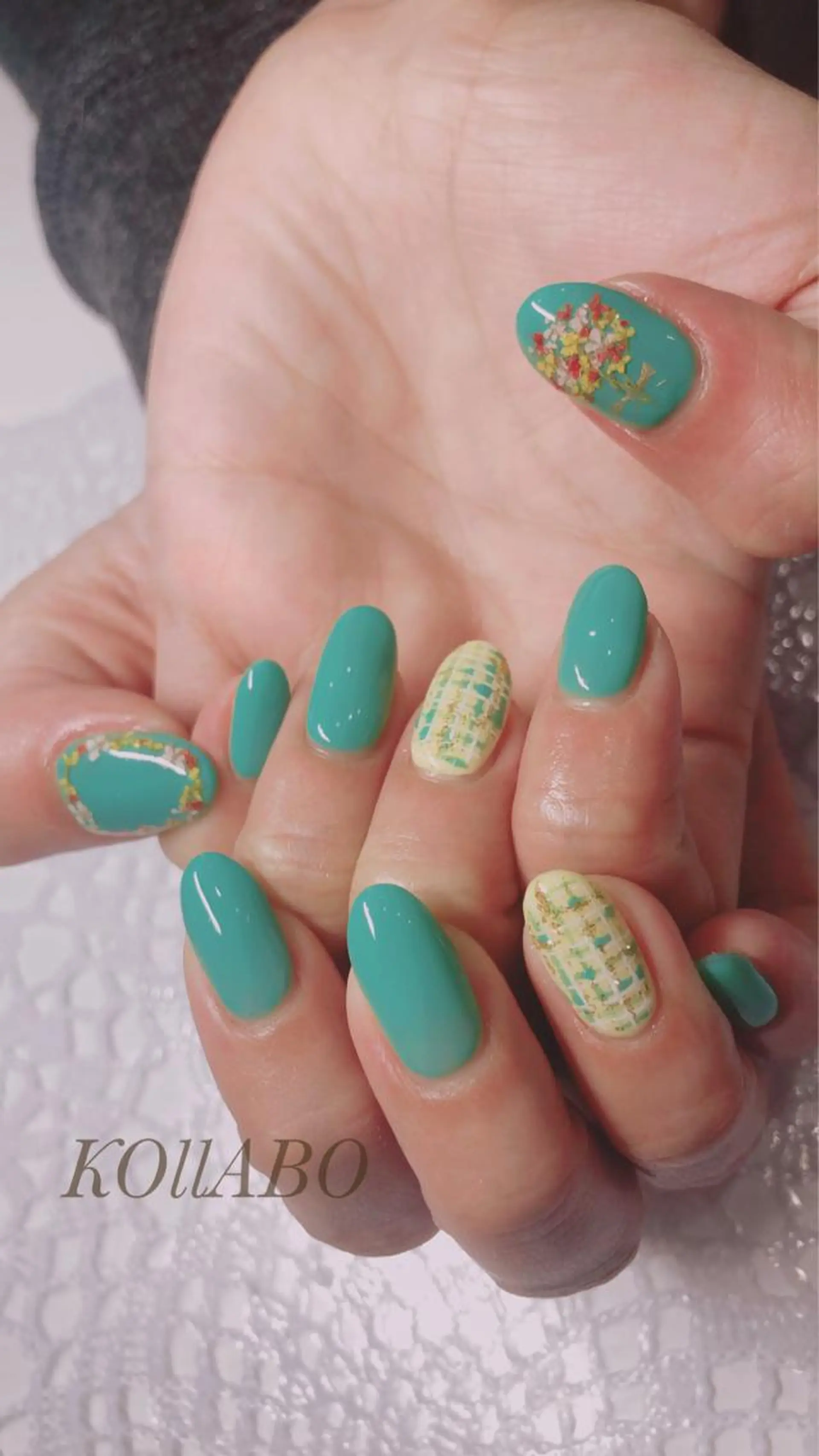 ネイル KOLLABO nailのネイルデザイン