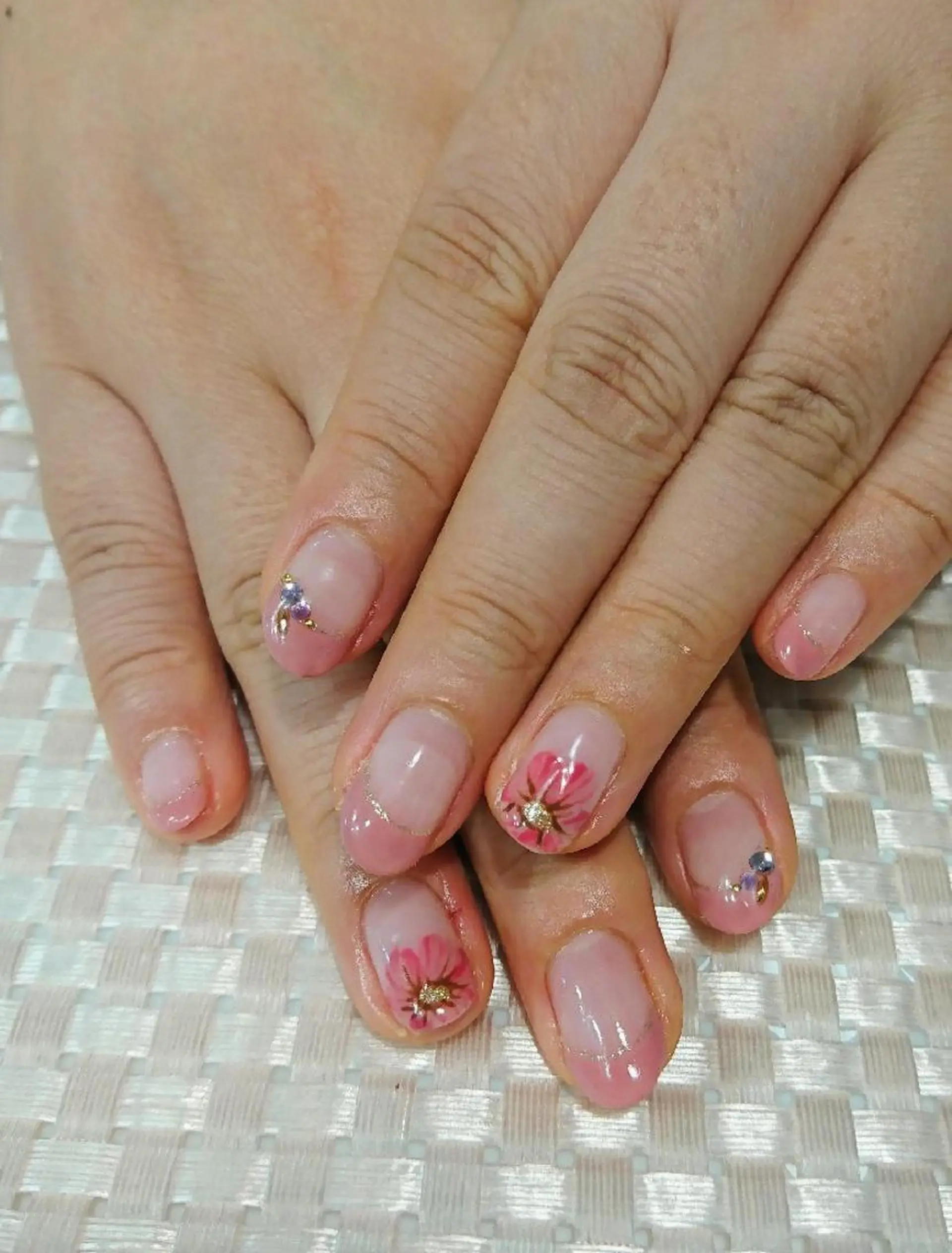 ネイル みー shakushiroのネイルデザイン