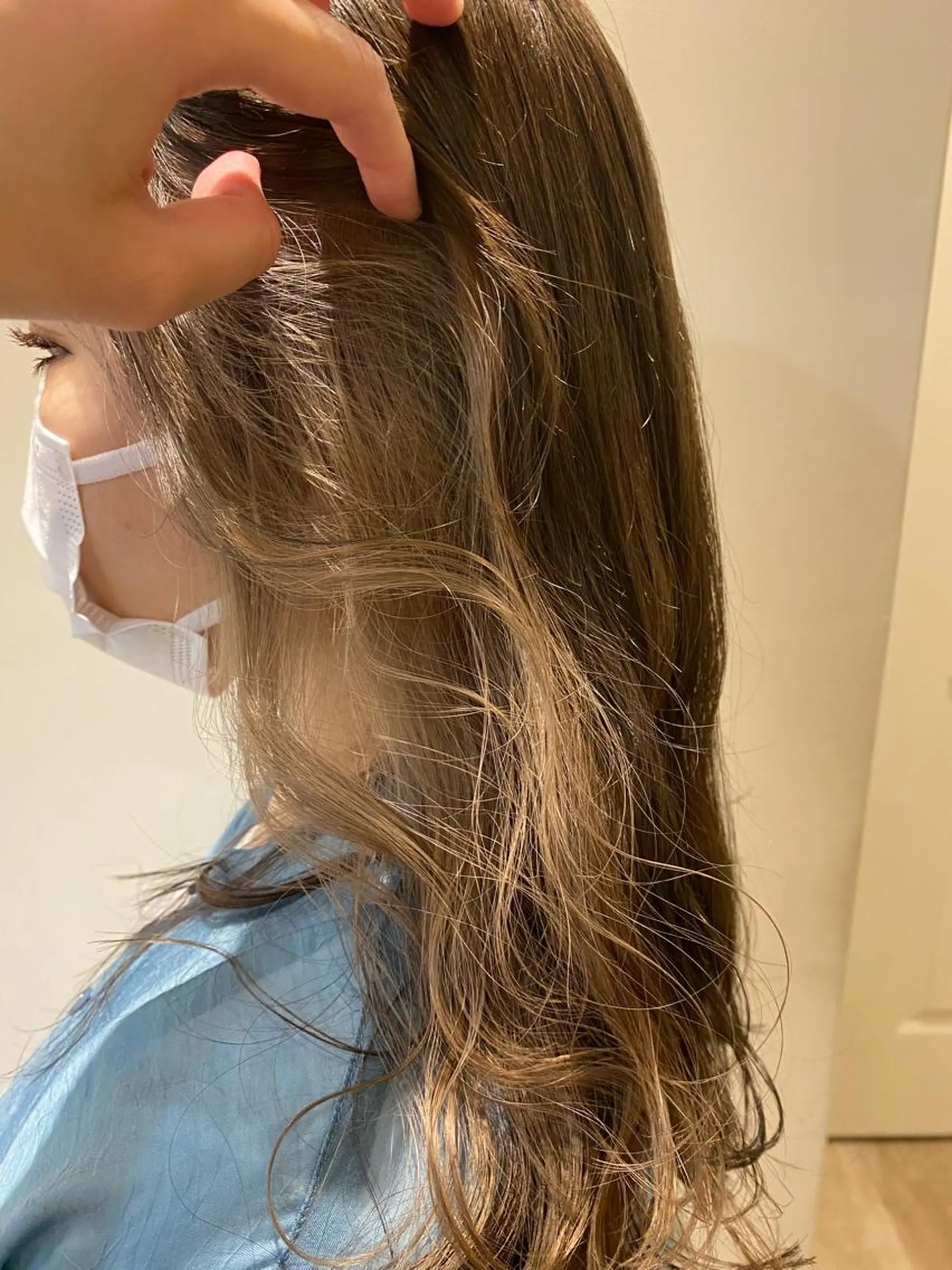 ミディアム SOLO所属・奈良 彩華のヘアスタイル