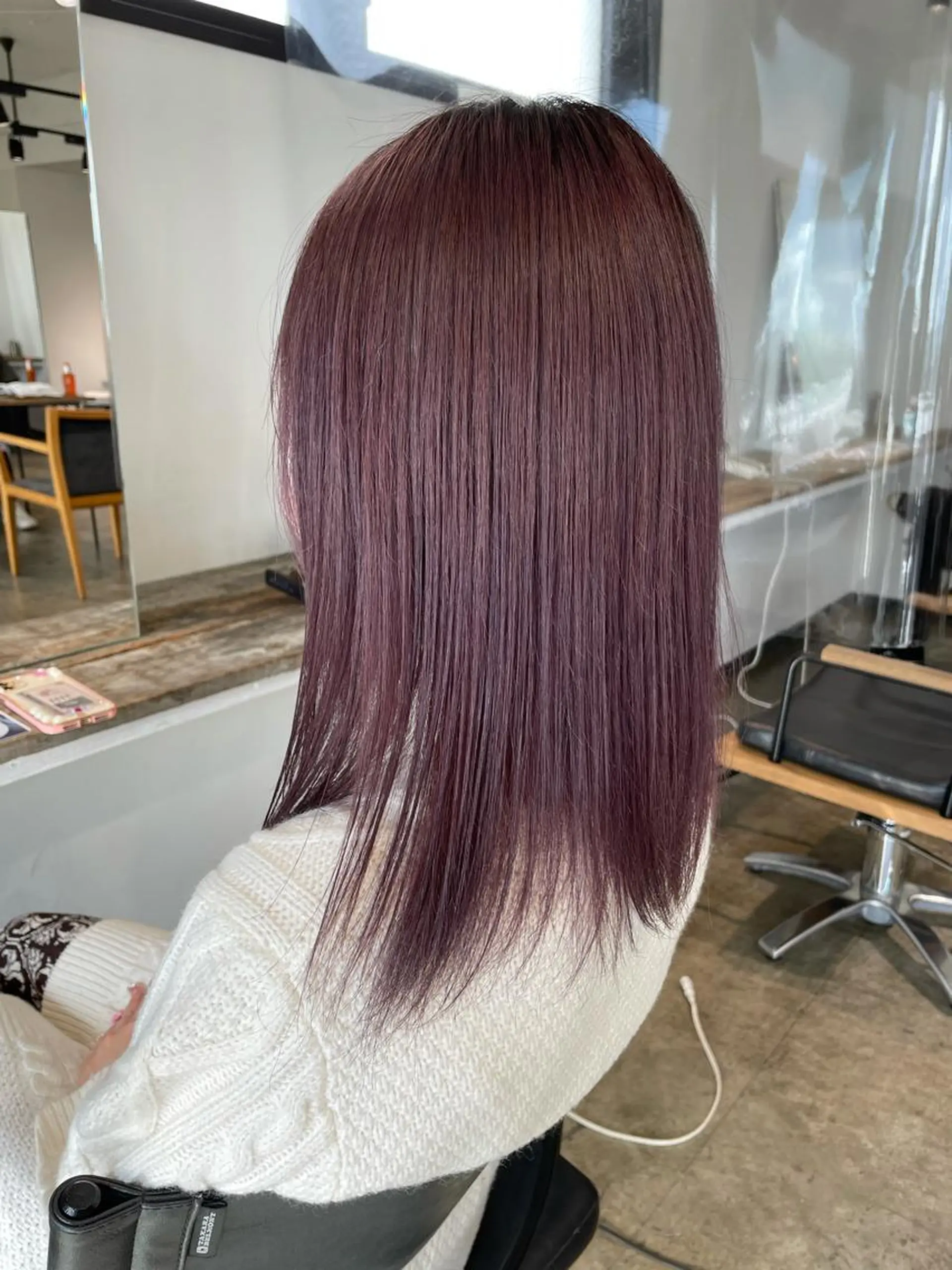 ミディアム カラー ブラウンカラー ラベンダーカラー ラベンダーブラウン ヘアカラー トリートメント ハイトーン/レイヤー /ケアブリーチ石川治のヘアスタイル