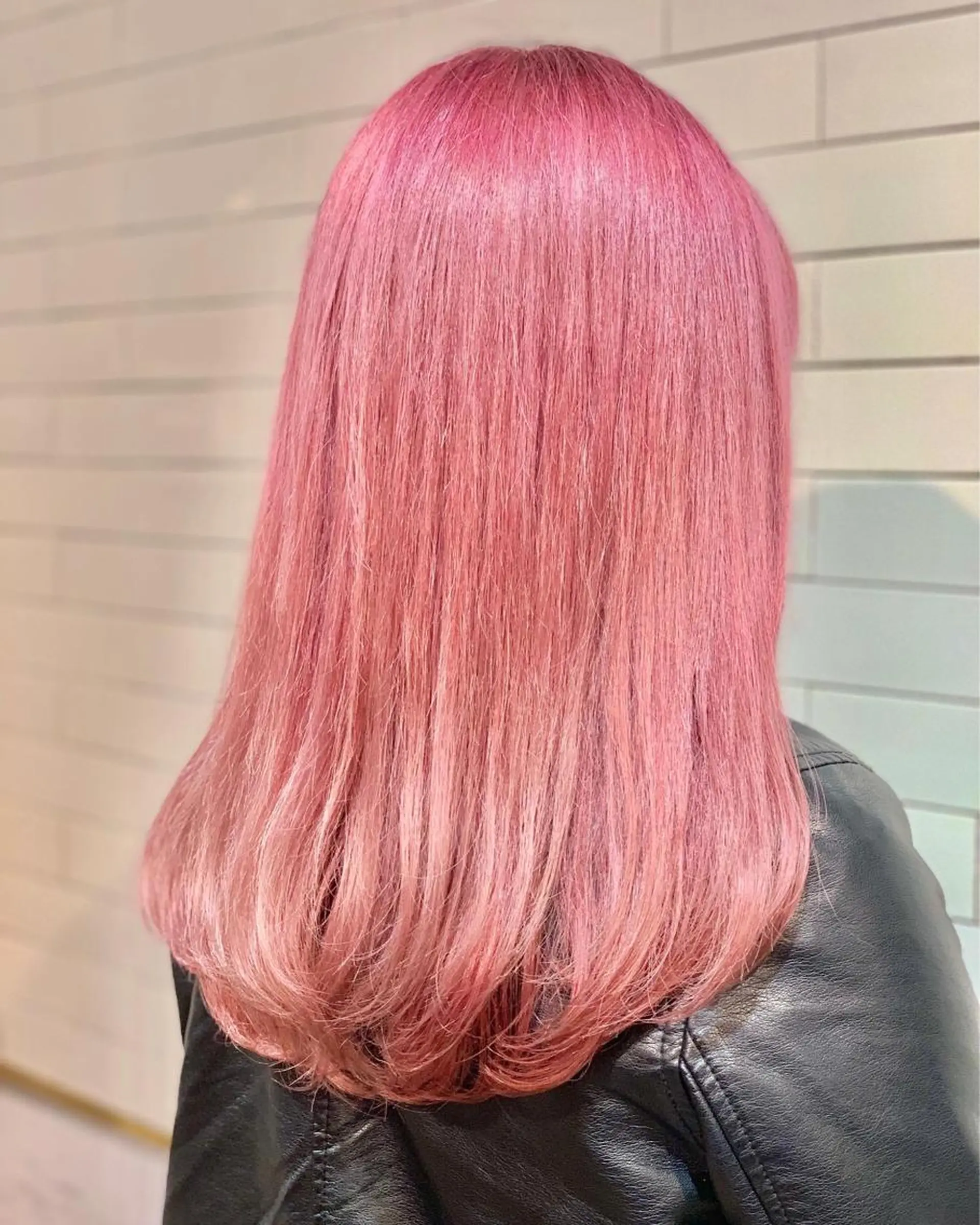 ミディアム カラー ヘアアレンジ ブリーチ ケアブリーチ ダブルカラー イルミナカラー ピンクカラー 髪質改善×ハイトーン 中田啄也のヘアスタイル