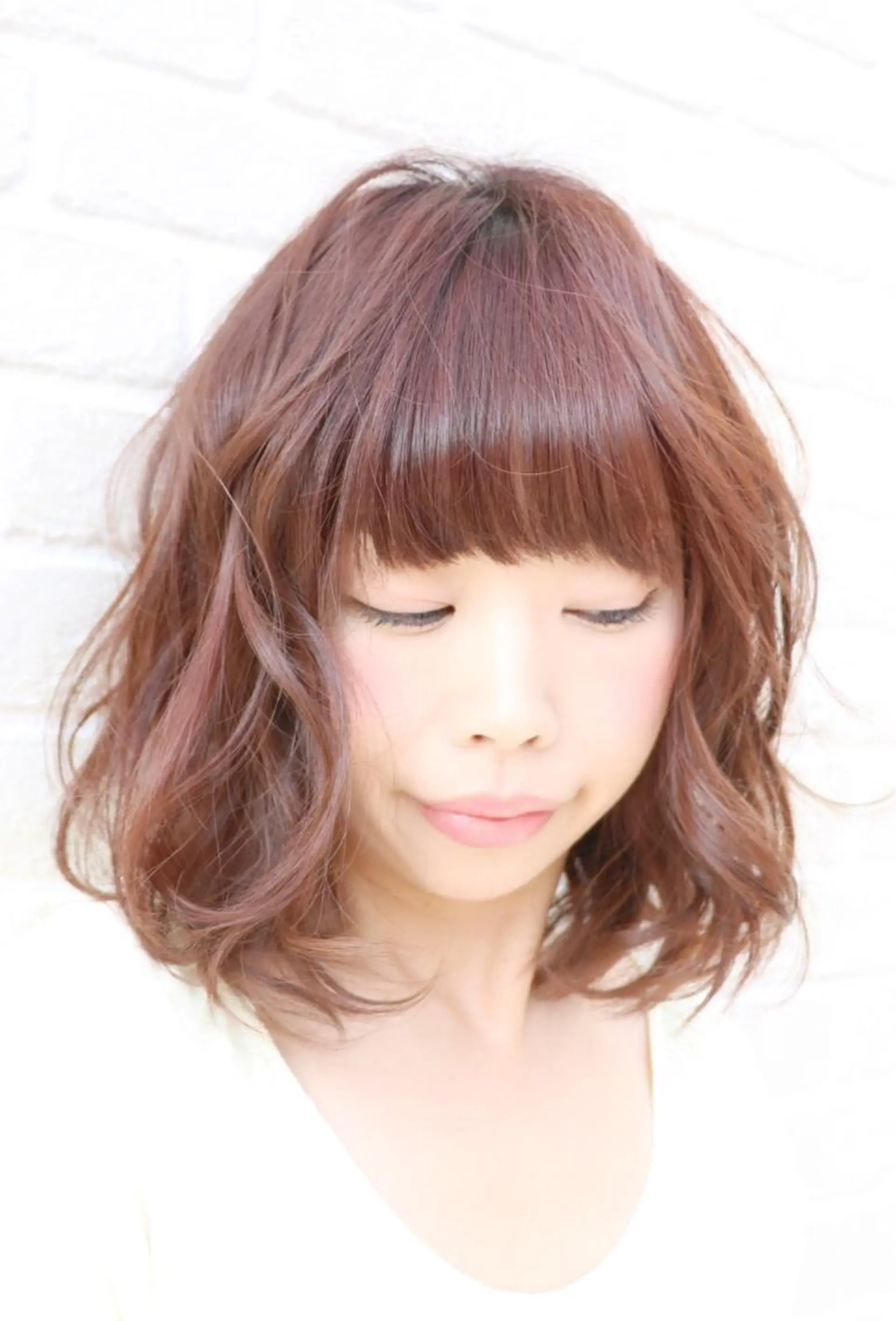 ミディアム atelier RICOのヘアスタイル