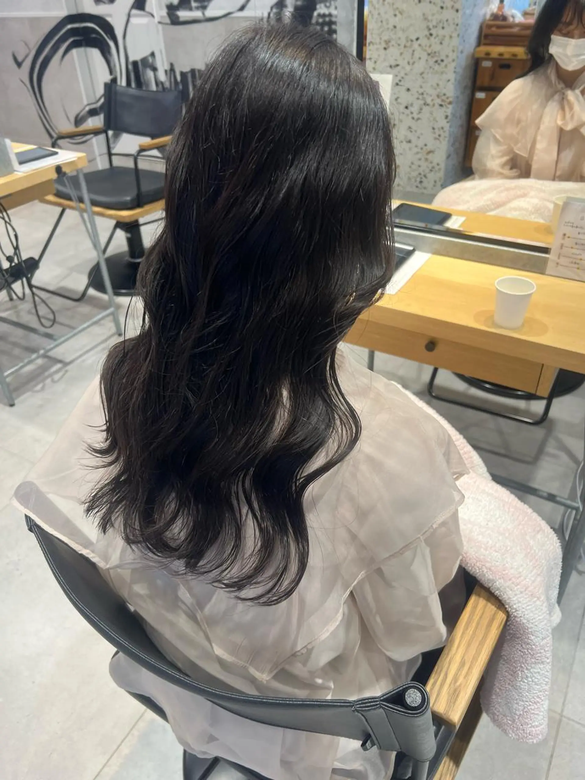 ロング パーマ ヨシンモリ カット パーマ トリートメント 韓国hair ·͜· watanabeのヘアスタイル