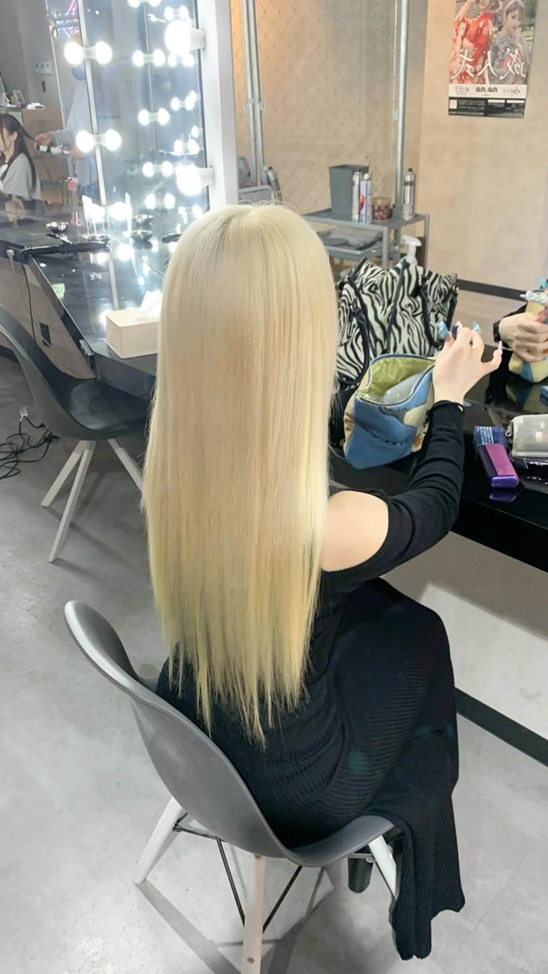 ロング エクステ B E C H I C O〔べち子〕のヘアスタイル