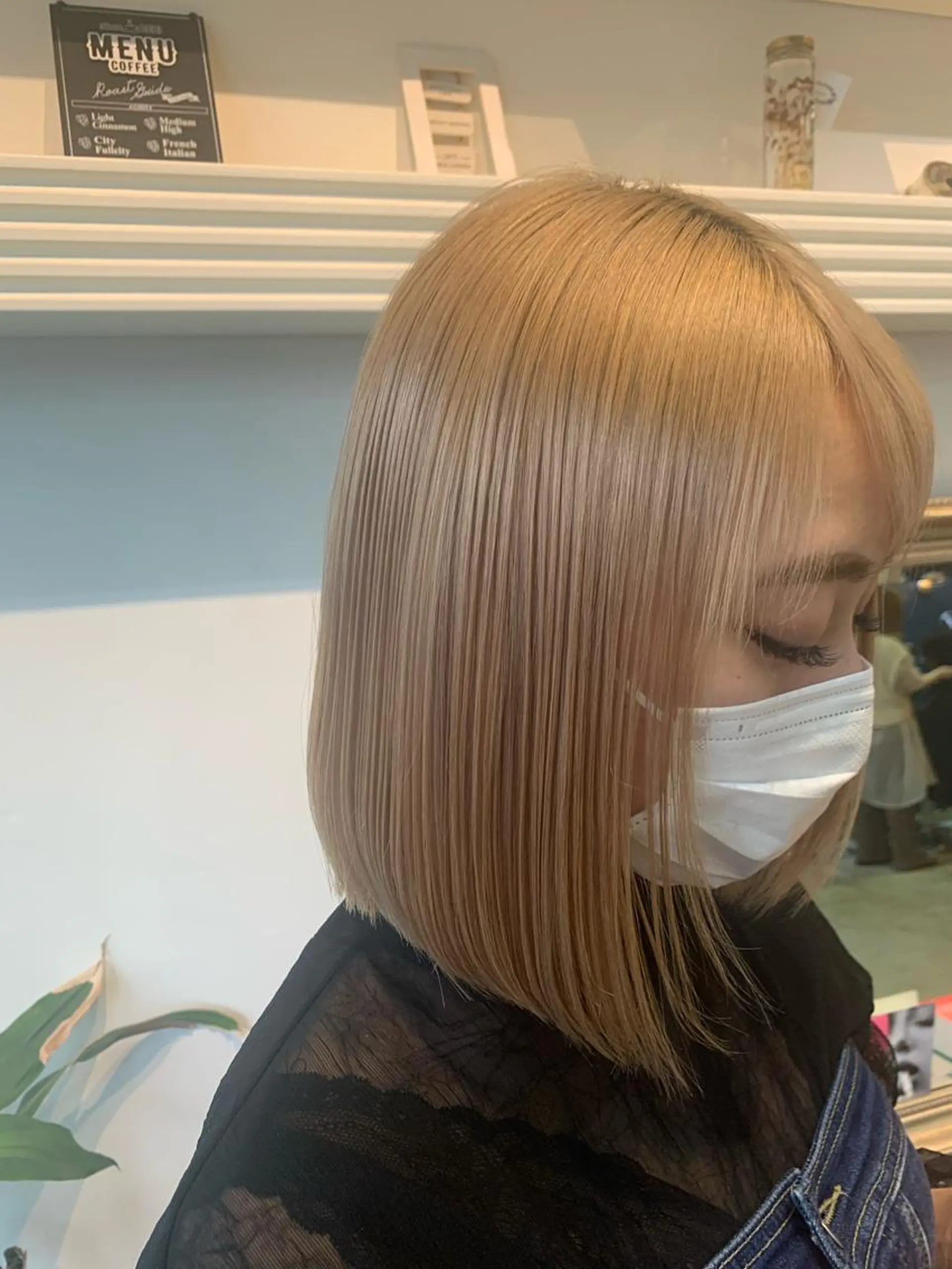 ショート カラー ヘアアレンジ ベージュカラー ヘアカラー トリートメント ヘアセット 金子 廉のヘアスタイル