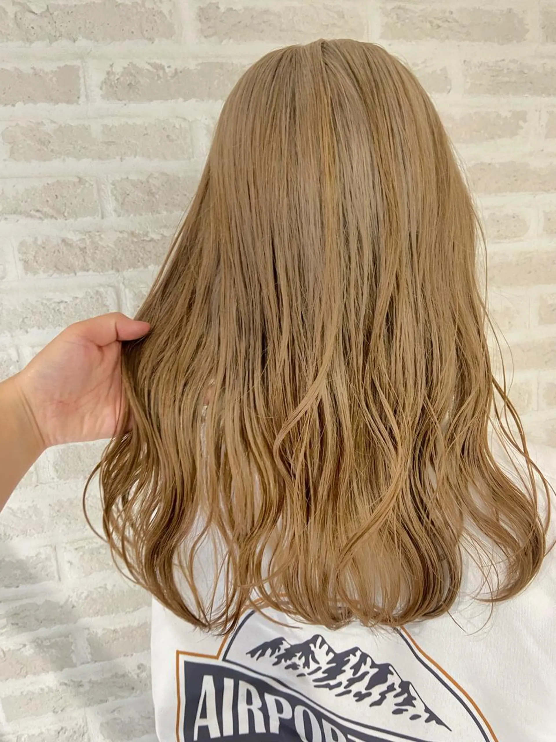 ロング カラー ヘアアレンジ ブリーチ ケアブリーチ 北岡 慶子 大宮駅西口徒歩3分のヘアスタイル