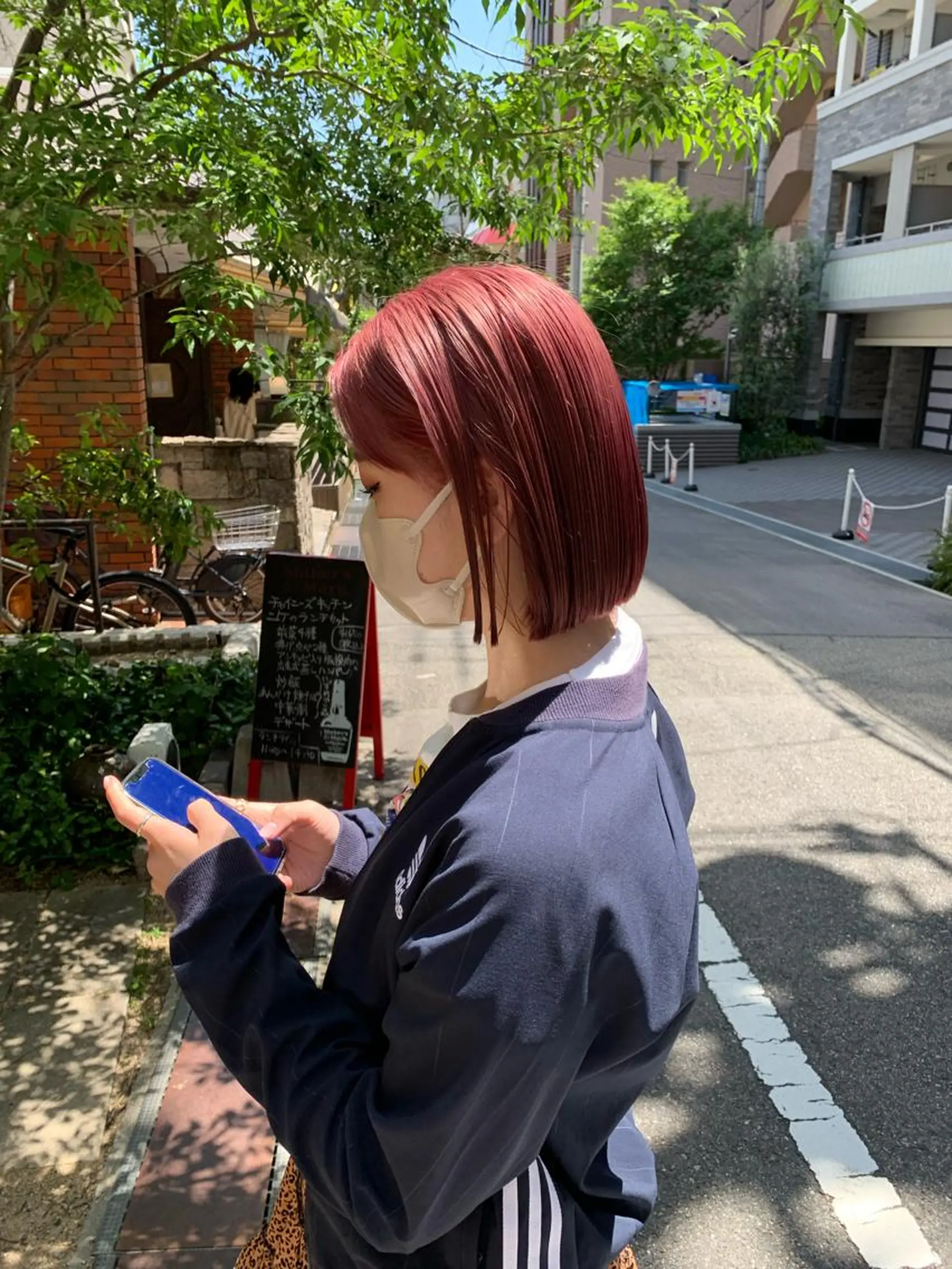 ミディアム カラー ブリーチ ピンクカラー ボブ カット ヘアカラー トリートメント パーマ/レイヤー/ ボブ/豊浦翔太のヘアスタイル