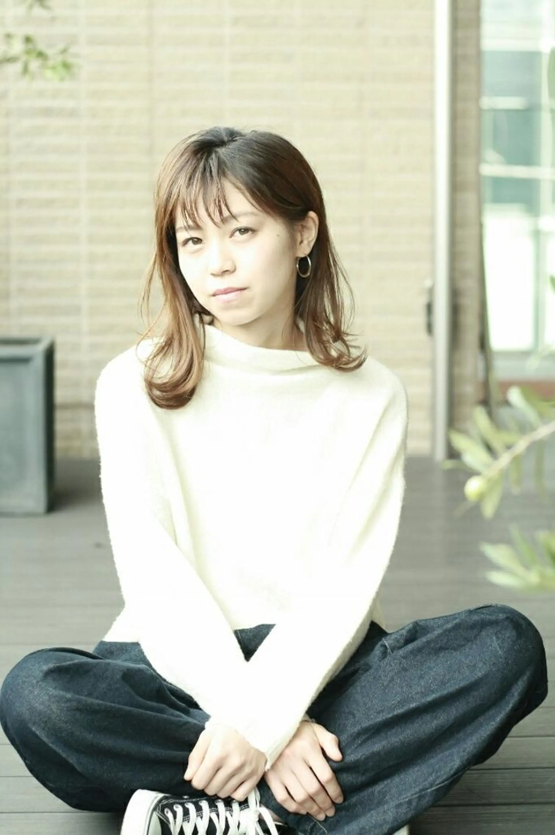 セミロング 宮崎 睦のヘアスタイル