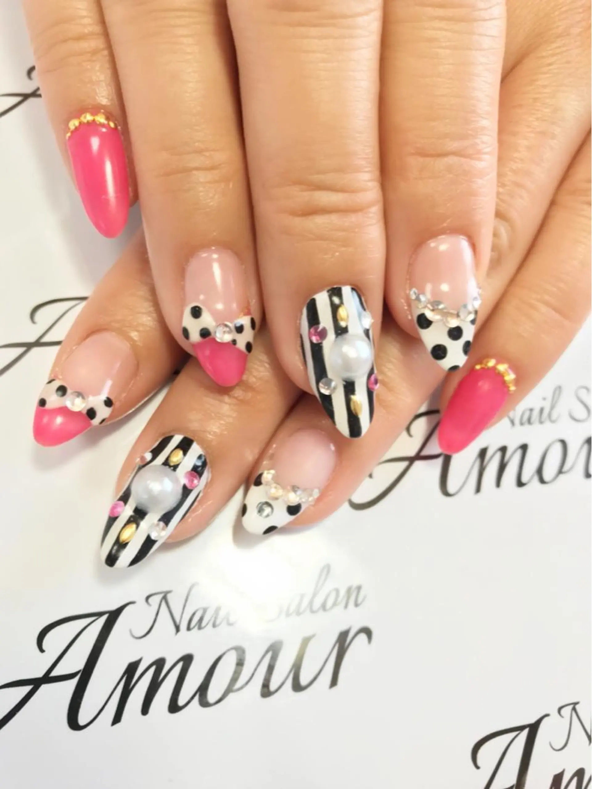 ネイル ドット nailsalon ♡amour♡のネイルデザイン