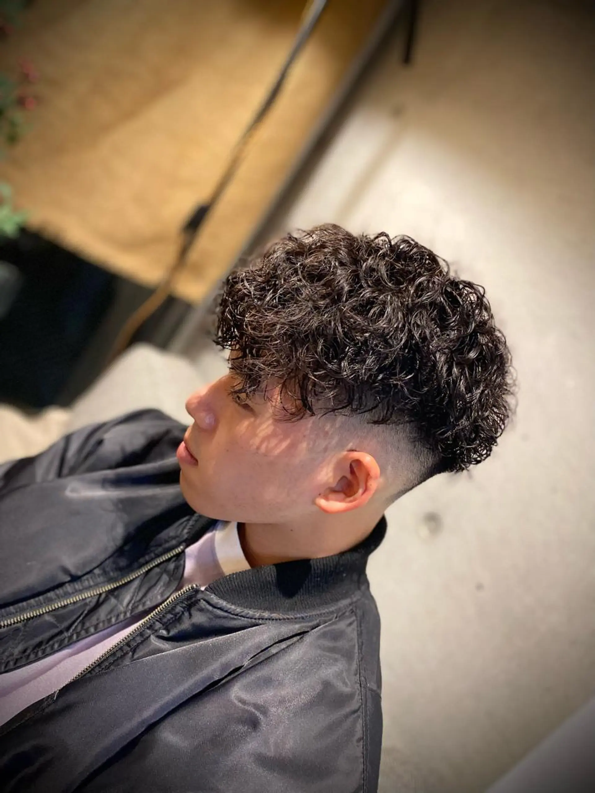 メンズ フェードカット メンズパーマ カット パーマ Sup所属・平山 翔也のヘアスタイル