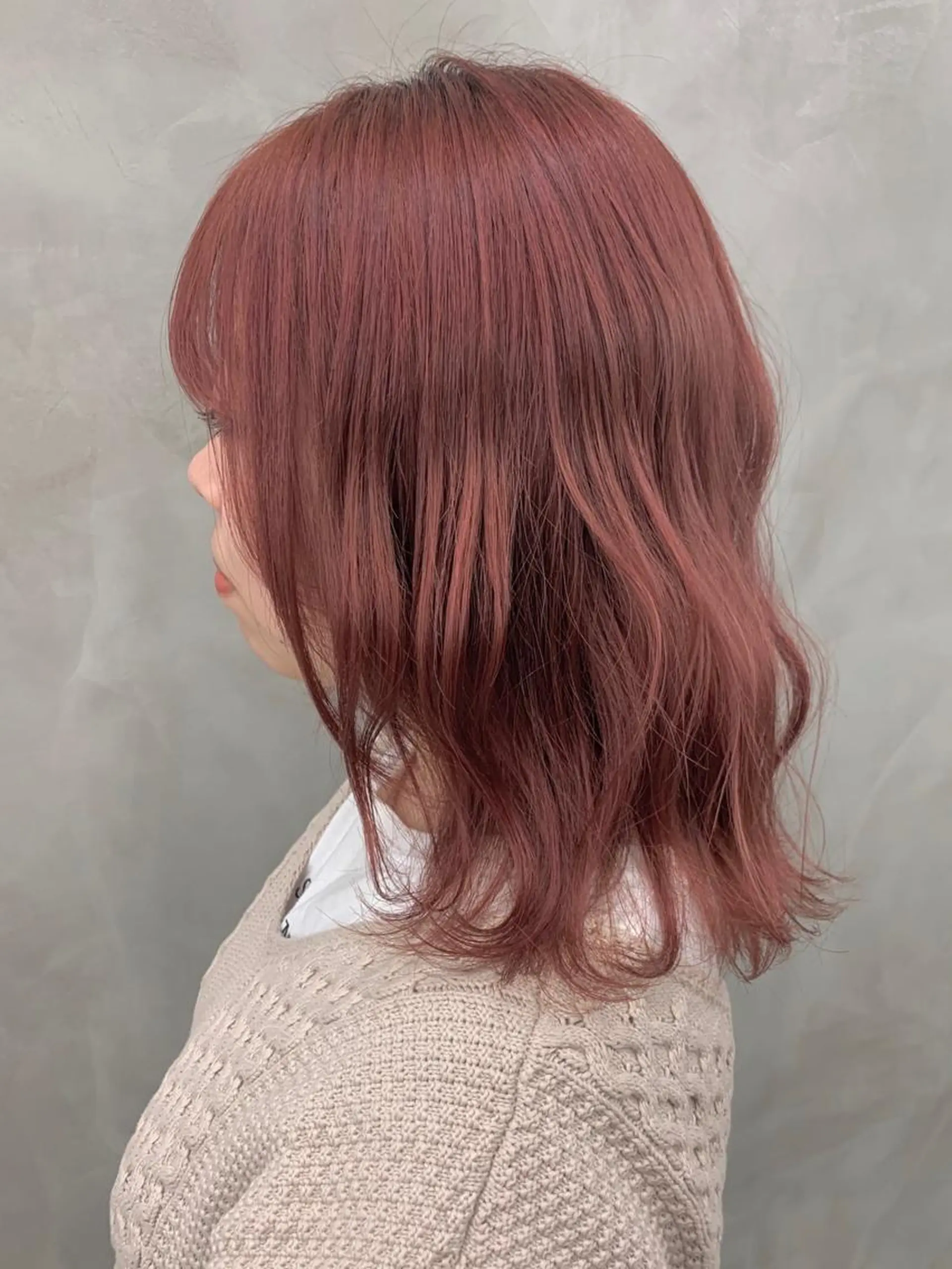 ミディアム カラー suu所属・🐝 hachi🐝のヘアスタイル