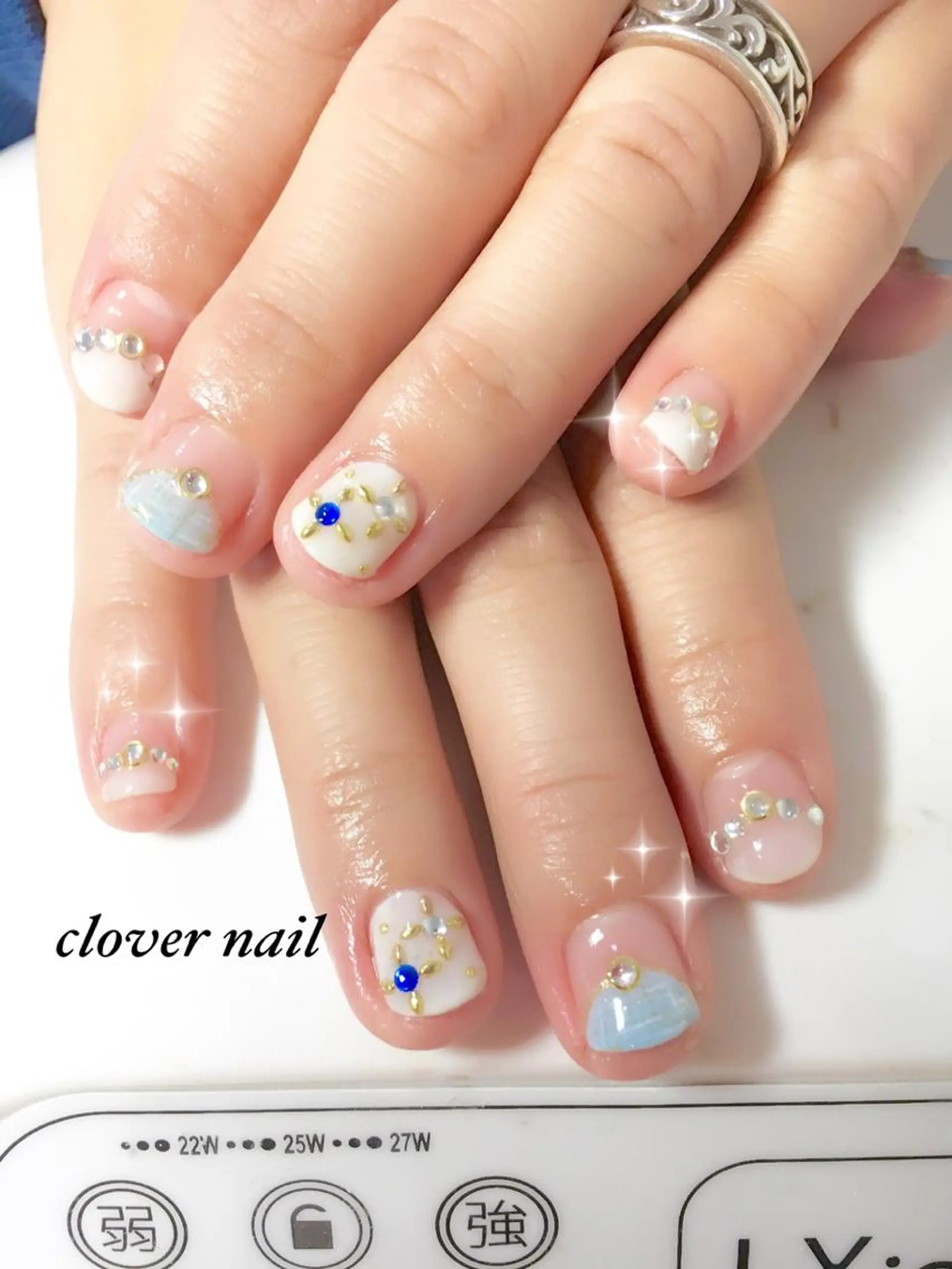 ネイル clover nailのネイルデザイン