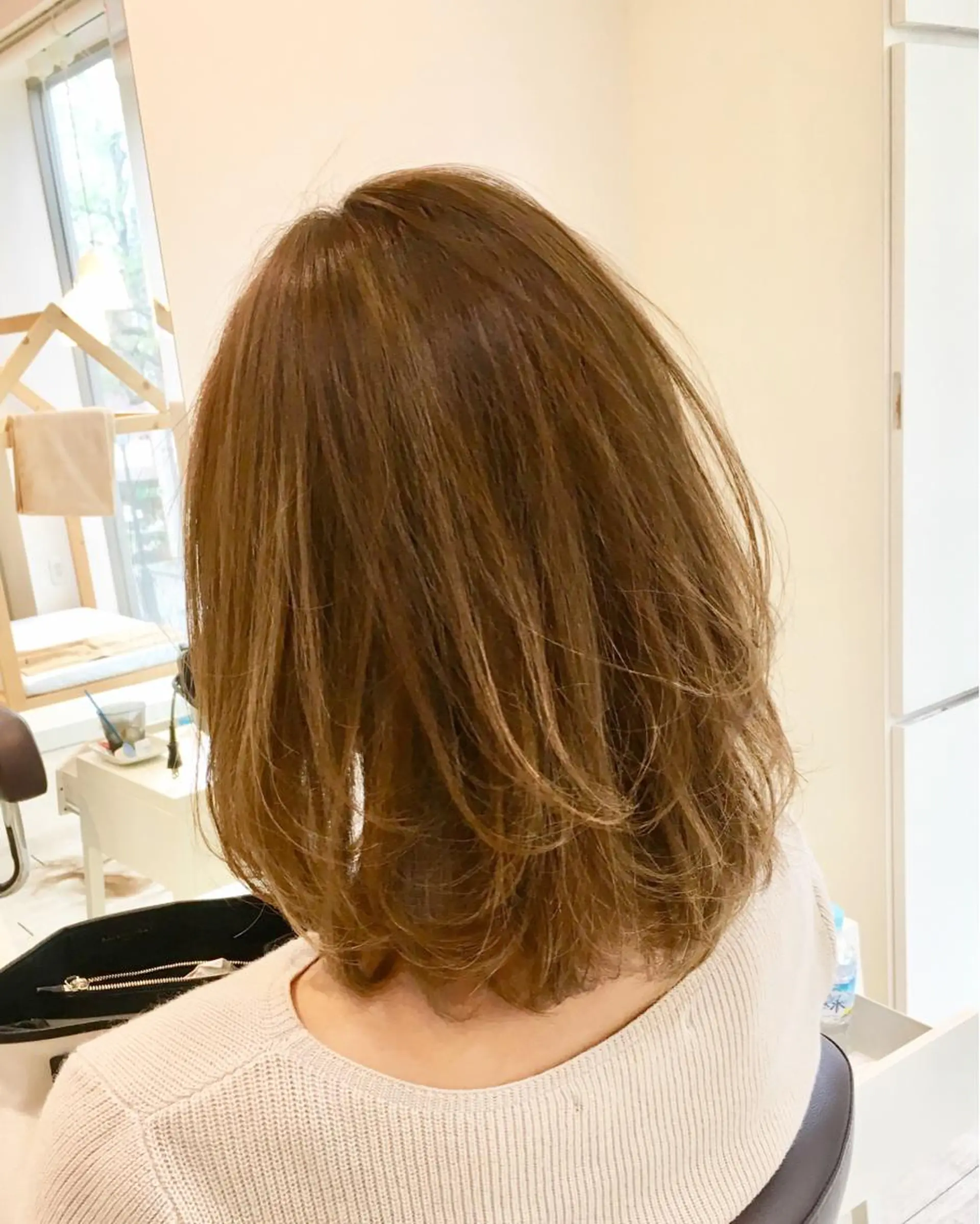 ミディアム カラー ベージュカラー ハイライトカラー イエローカラー ハイライト 中村 よしひでのヘアスタイル