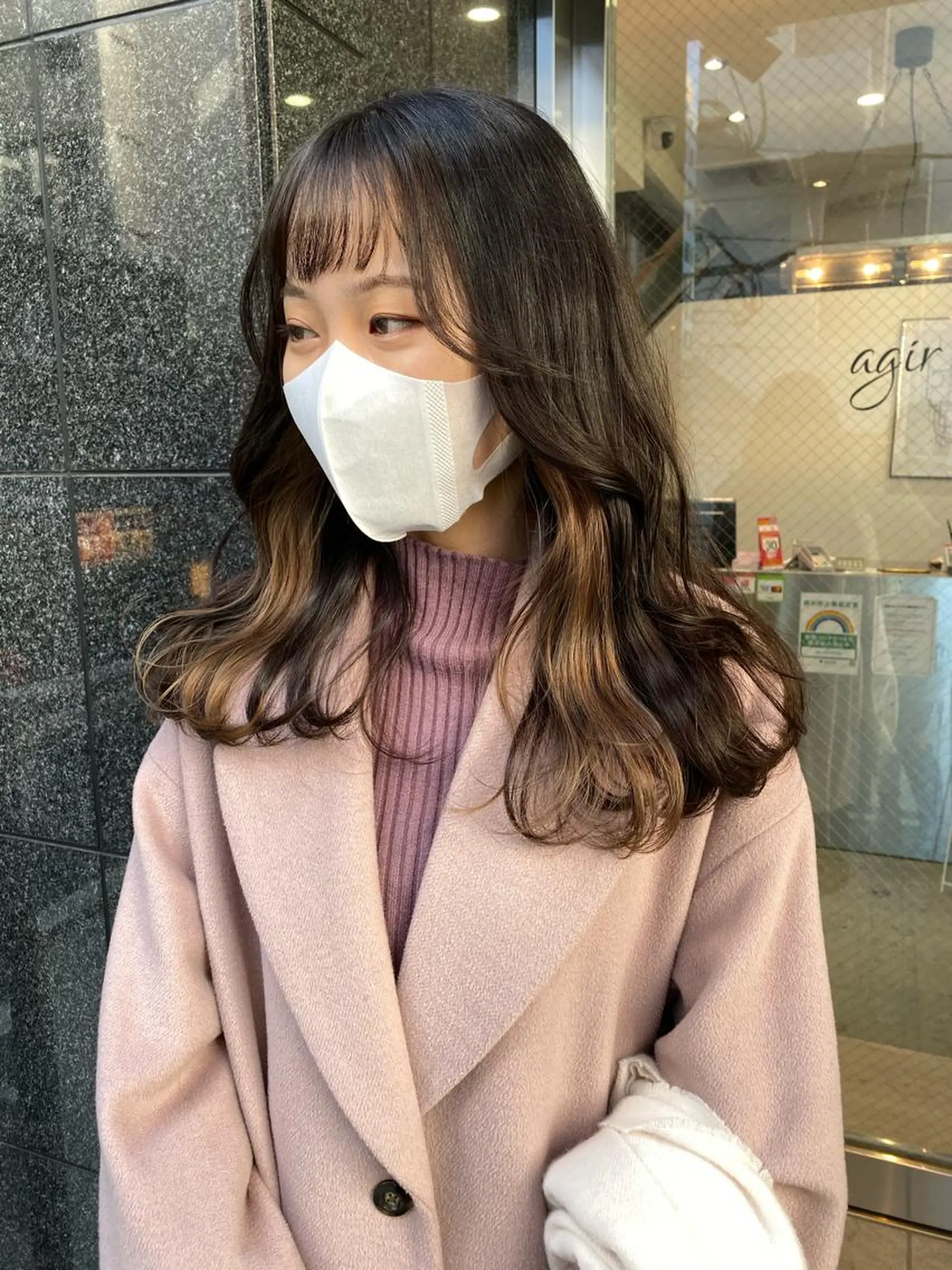 ロング カラー オリーブ/アッシュ やわらか透明感カラーのヘアスタイル