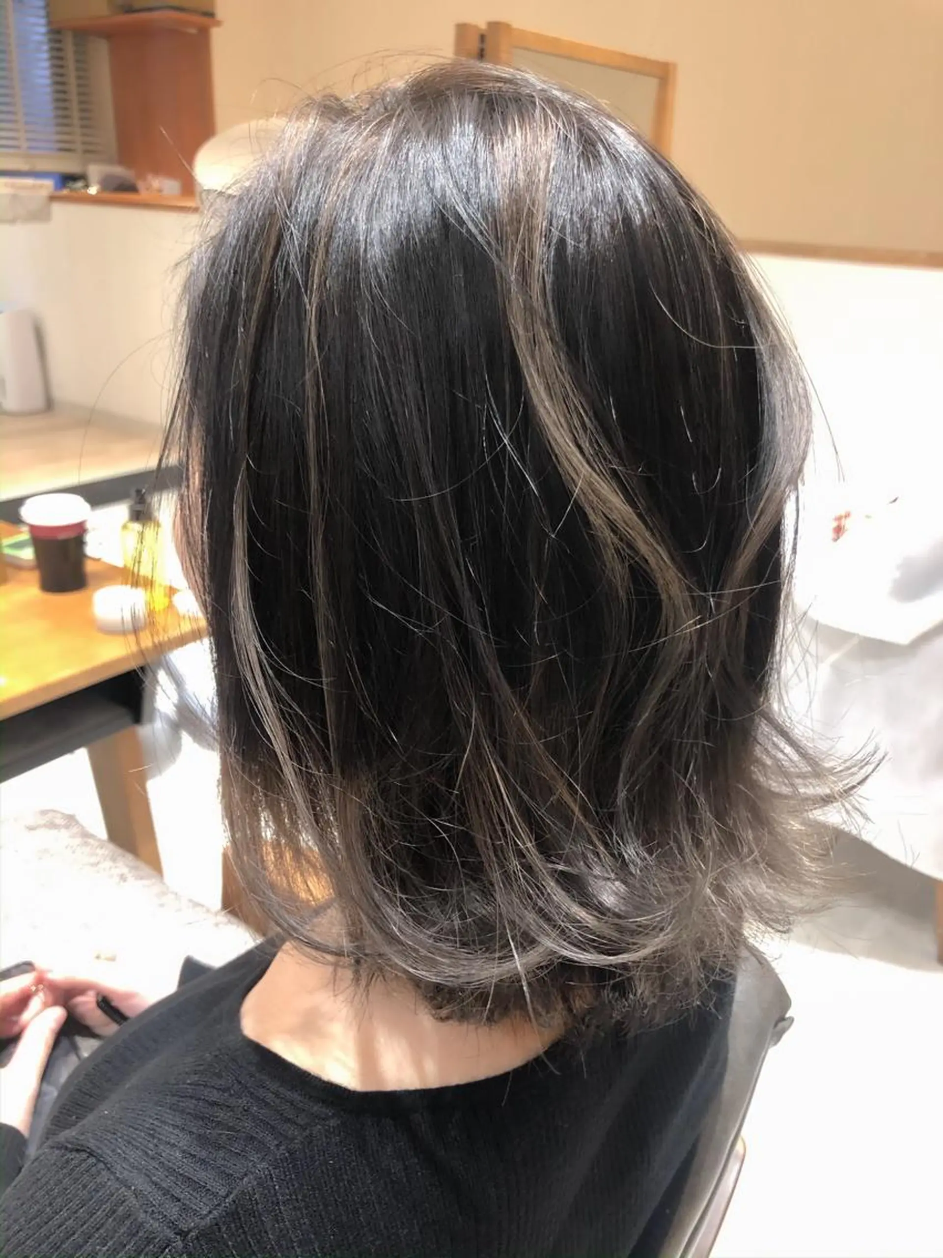 ショート カラー 🌟イメチェン美容師 🌟清水 大輝のヘアスタイル