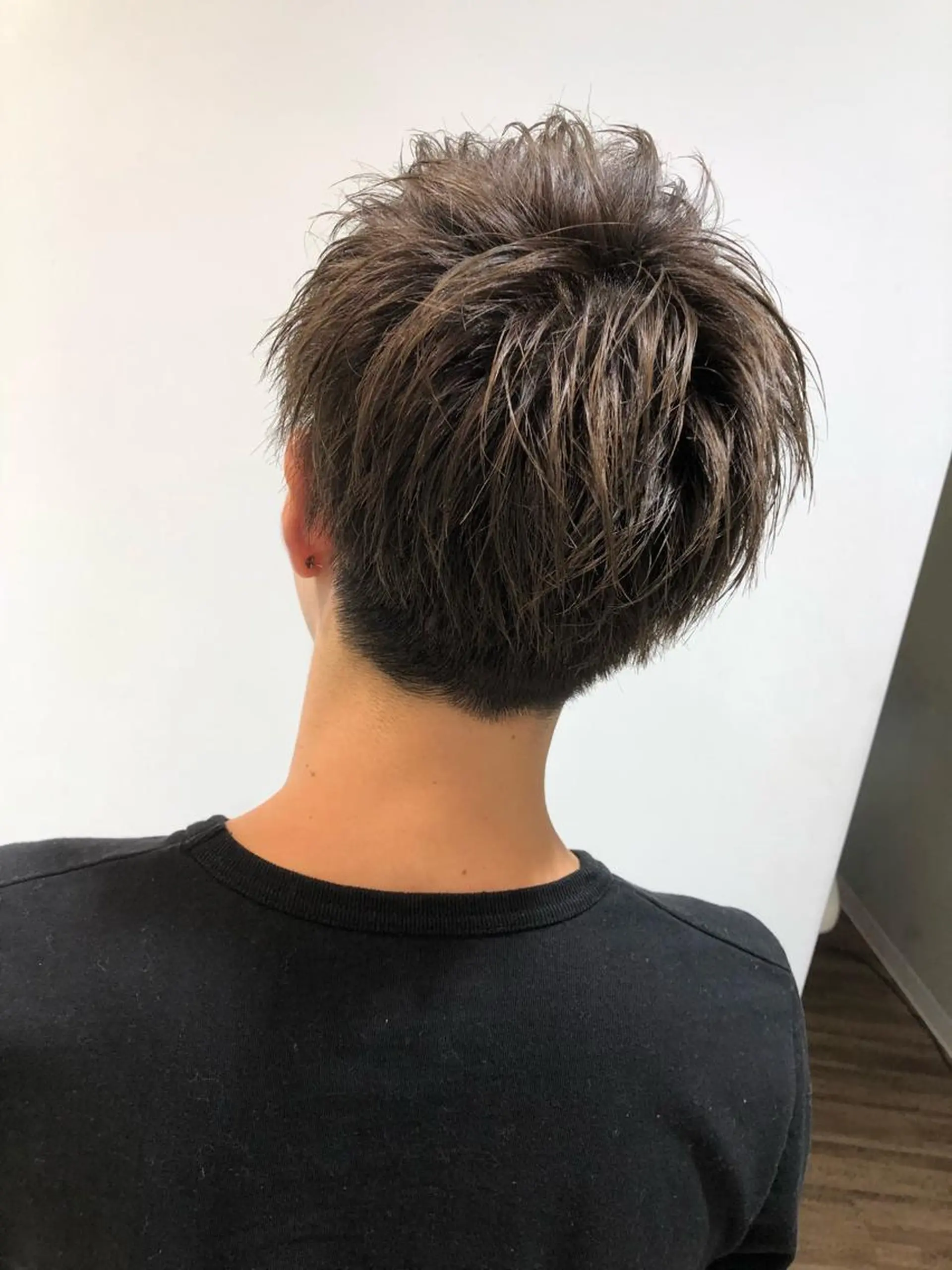 メンズ 岩瀬 翔太のヘアスタイル