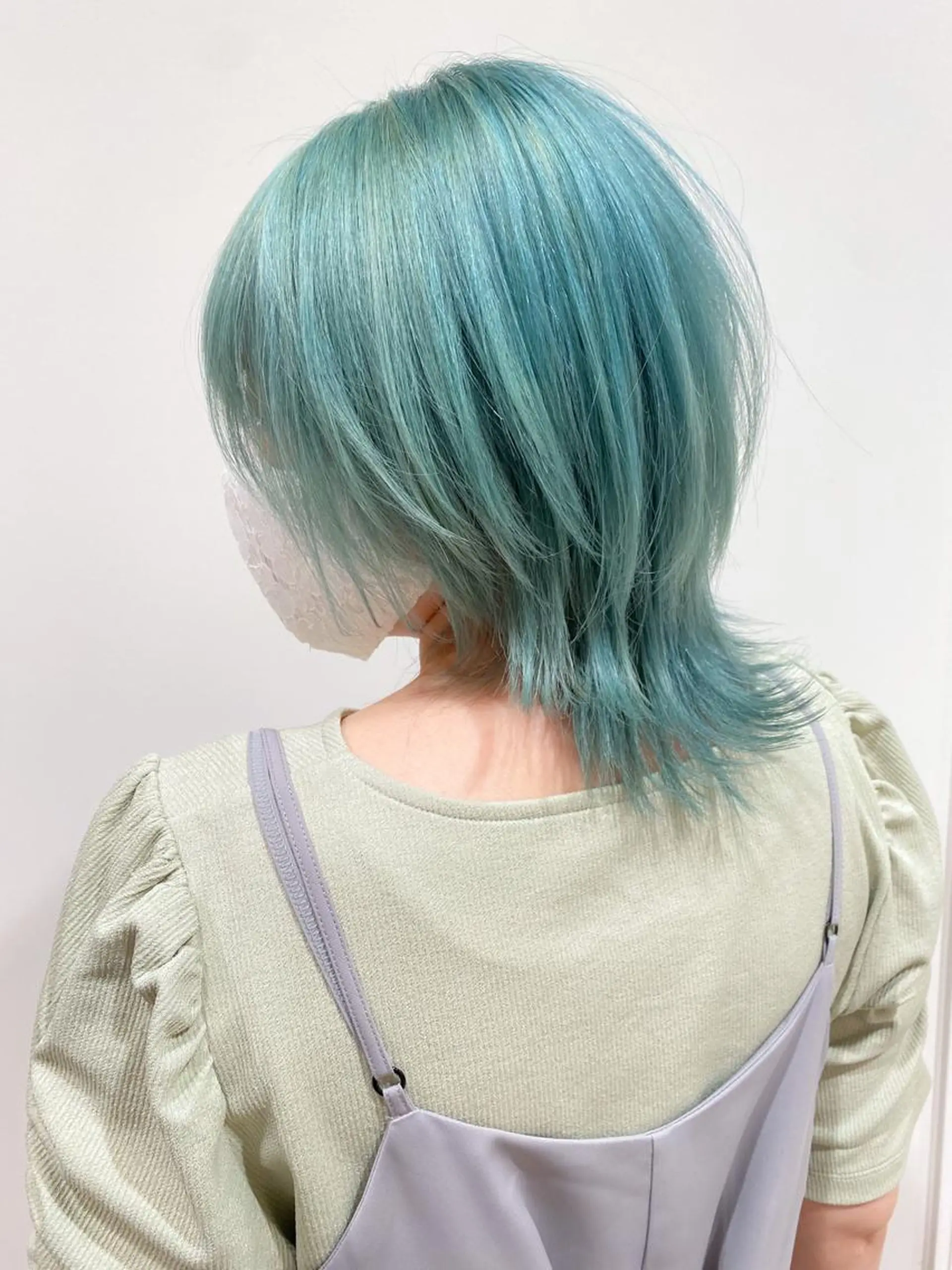 ミディアム ヘアカラー ハイトーンカラー🌈 メンズパーマ鈴木康平のヘアスタイル