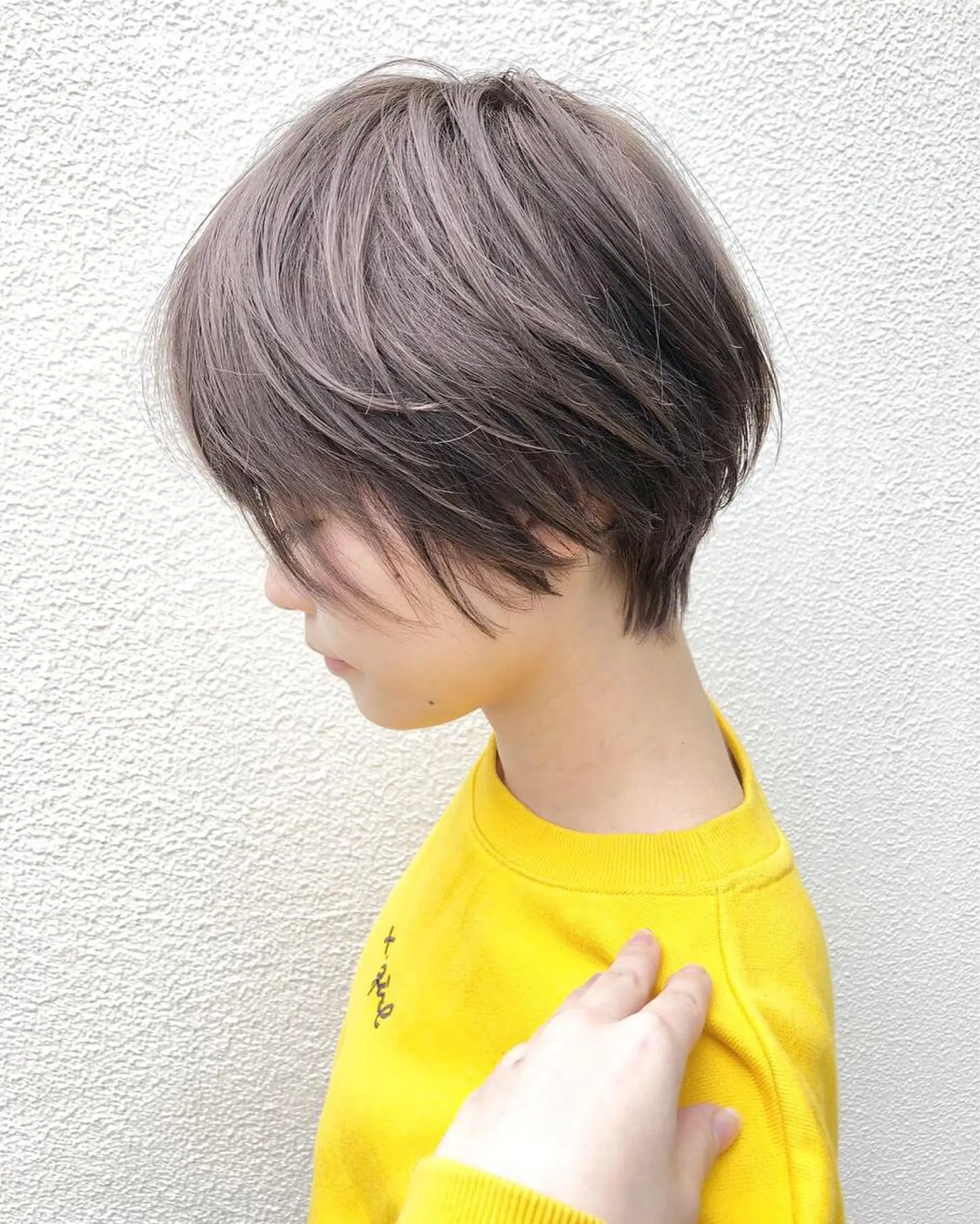 ショート カラー くびれヘア ショートヘア レイヤーカット BLend 渋谷のヘアスタイル