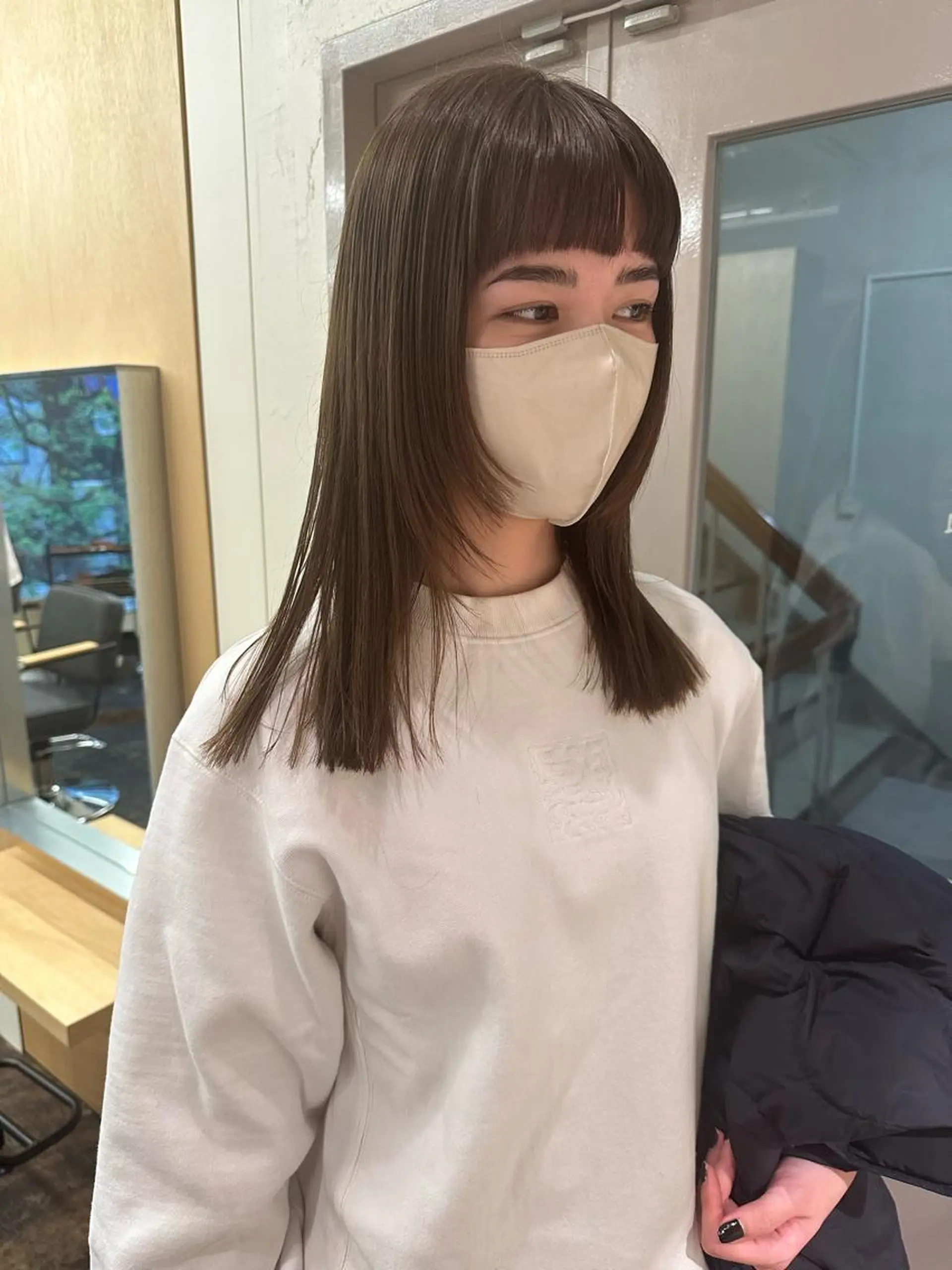 セミロング カラー yupi🐈‍⬛ レイヤー/パーマのヘアスタイル