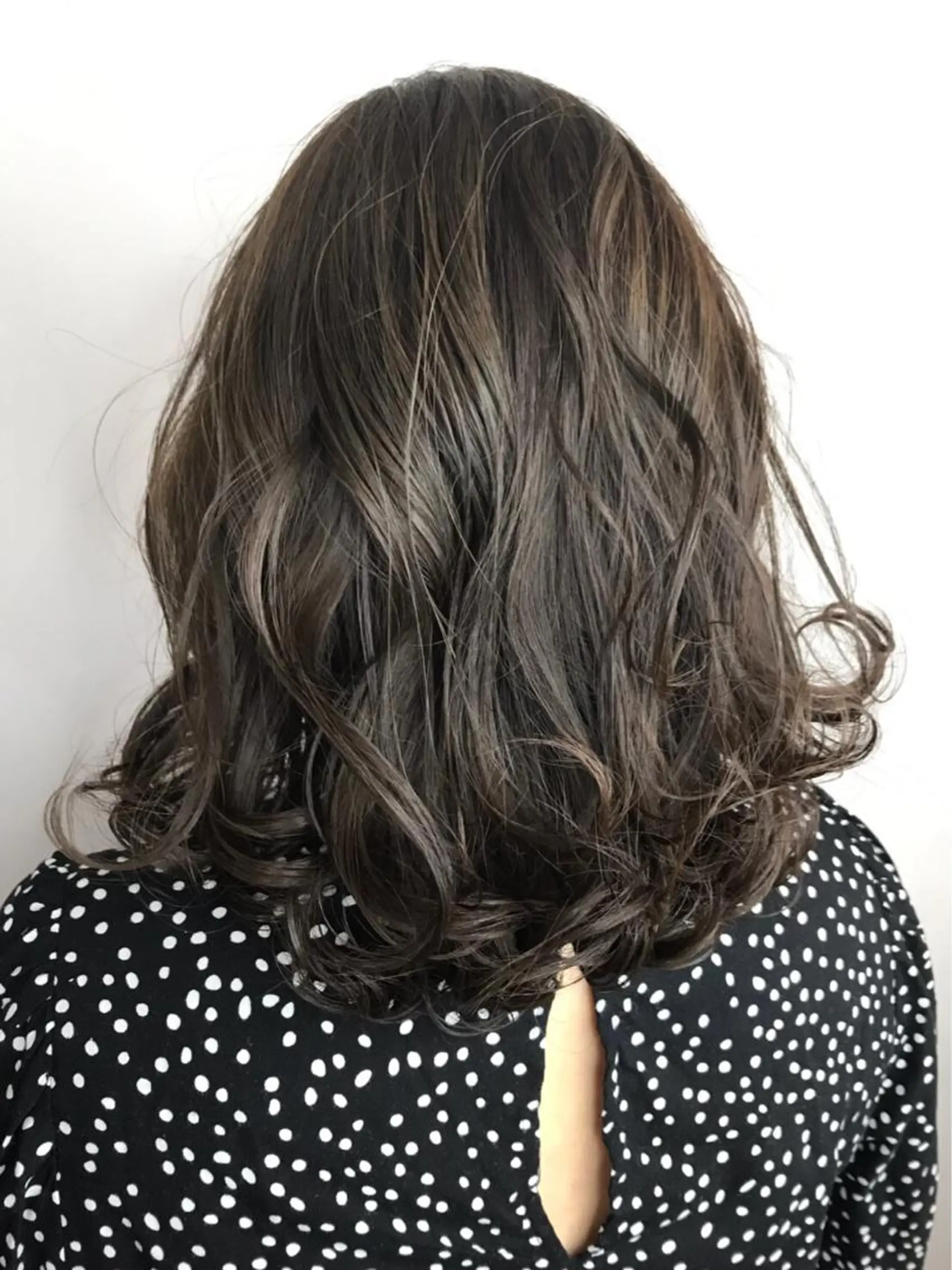 ミディアム カラー BROCANTE立川 karasawa.nのヘアスタイル