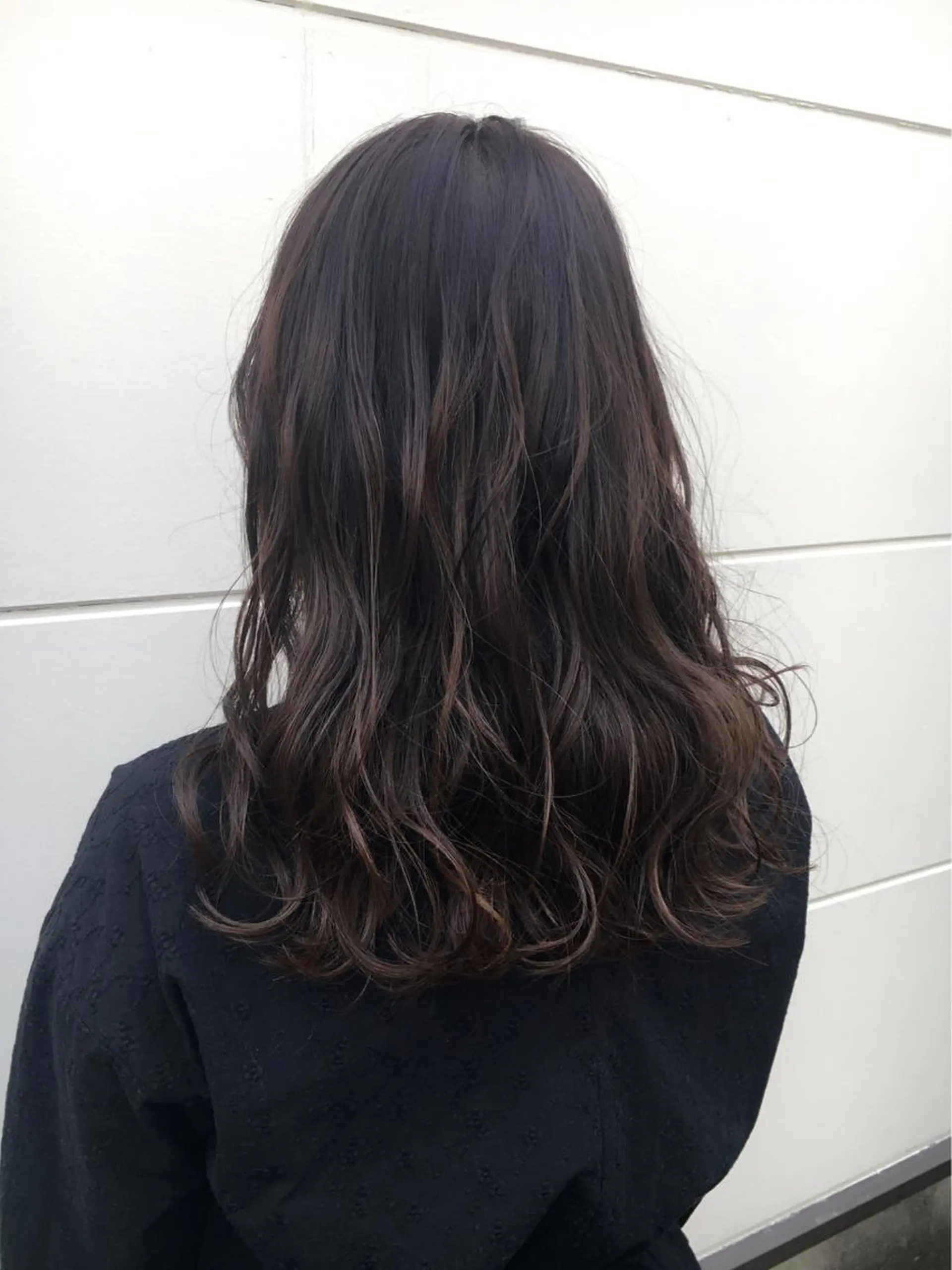 セミロング カラー ヘアアレンジ ハイライトカラー ハイライト 榎園 由美のヘアスタイル