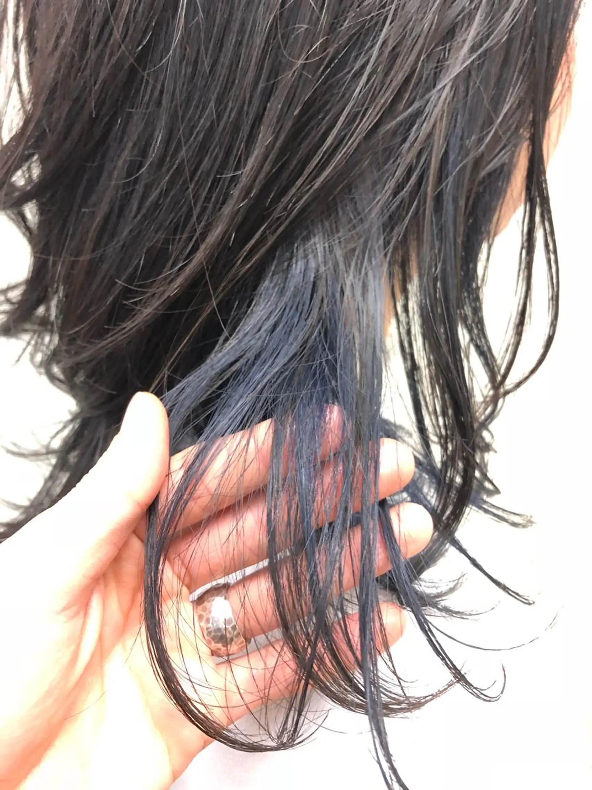 ミディアム カラー joli 【立川】のヘアスタイル