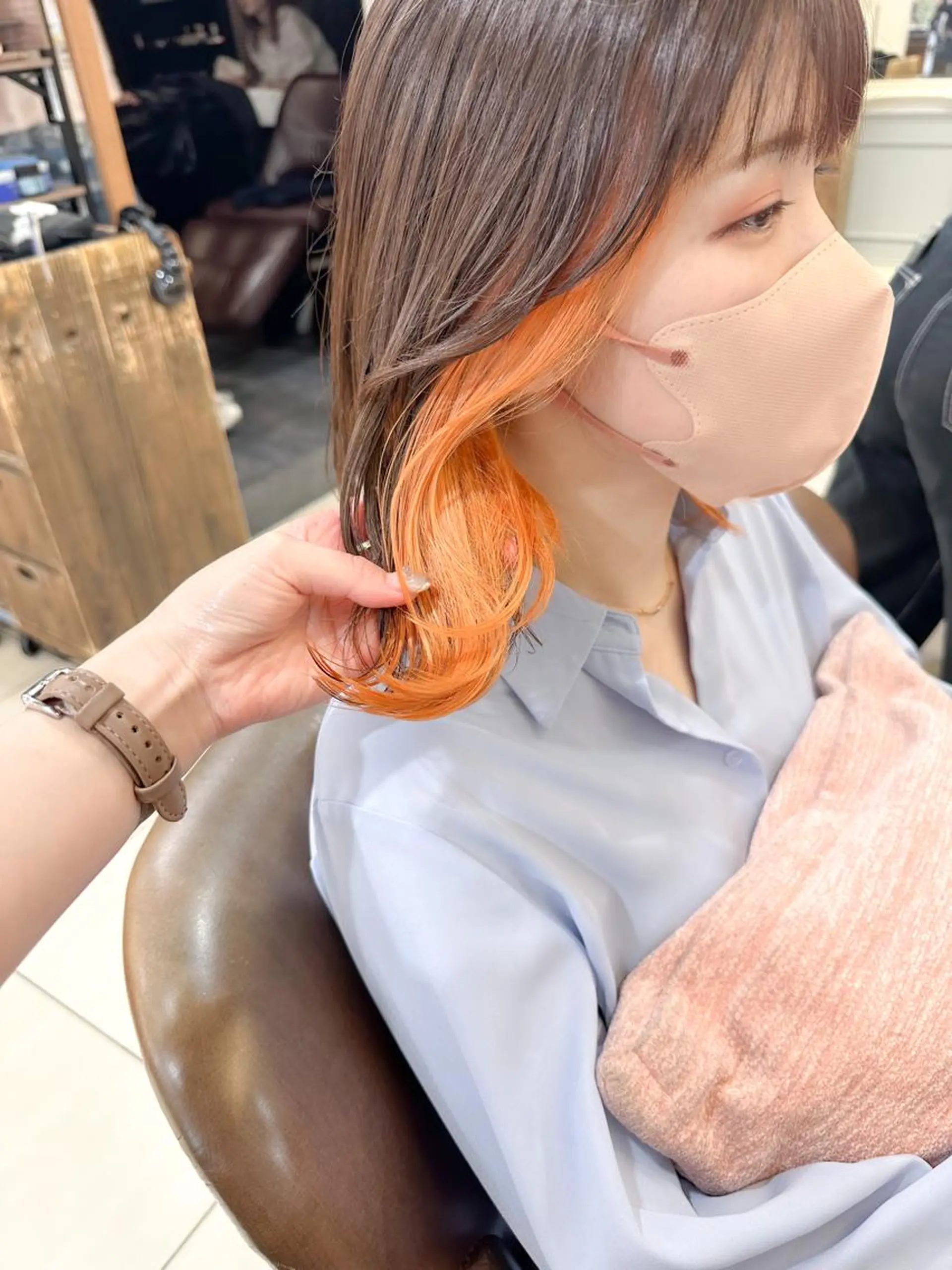 ミディアム カラー インナーカラー オレンジ カット ヘアカラー トリートメント ✨カラー支持No.1 🧸ワキ カナコ🧸のヘアスタイル