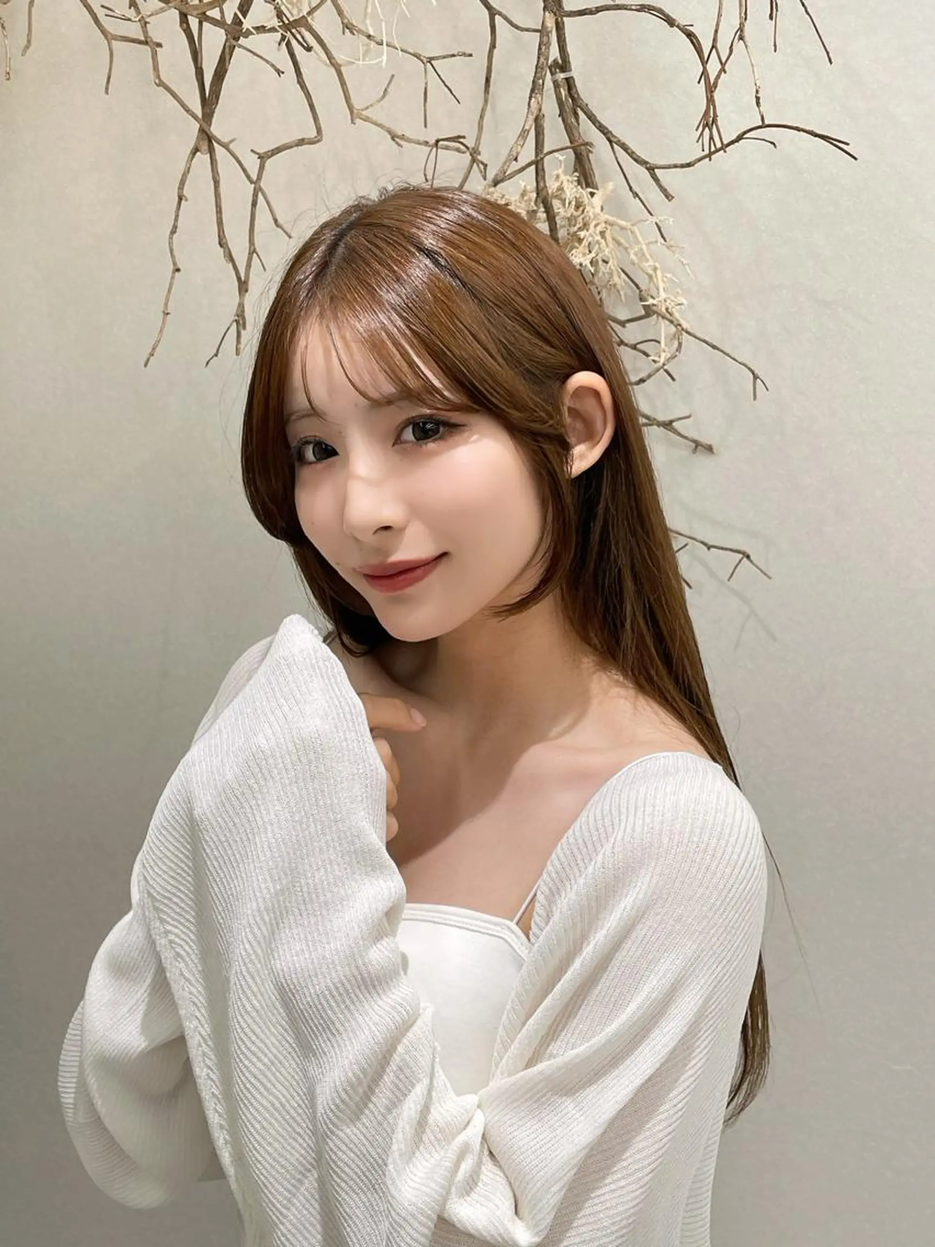 ミディアム ケアカラー 髪質改善 トリートメント 酸熱トリートメント ヘアカラー トリートメント COA GINZA所属・レイヤー/前髪顔周り COA/Minamiのヘアスタイル