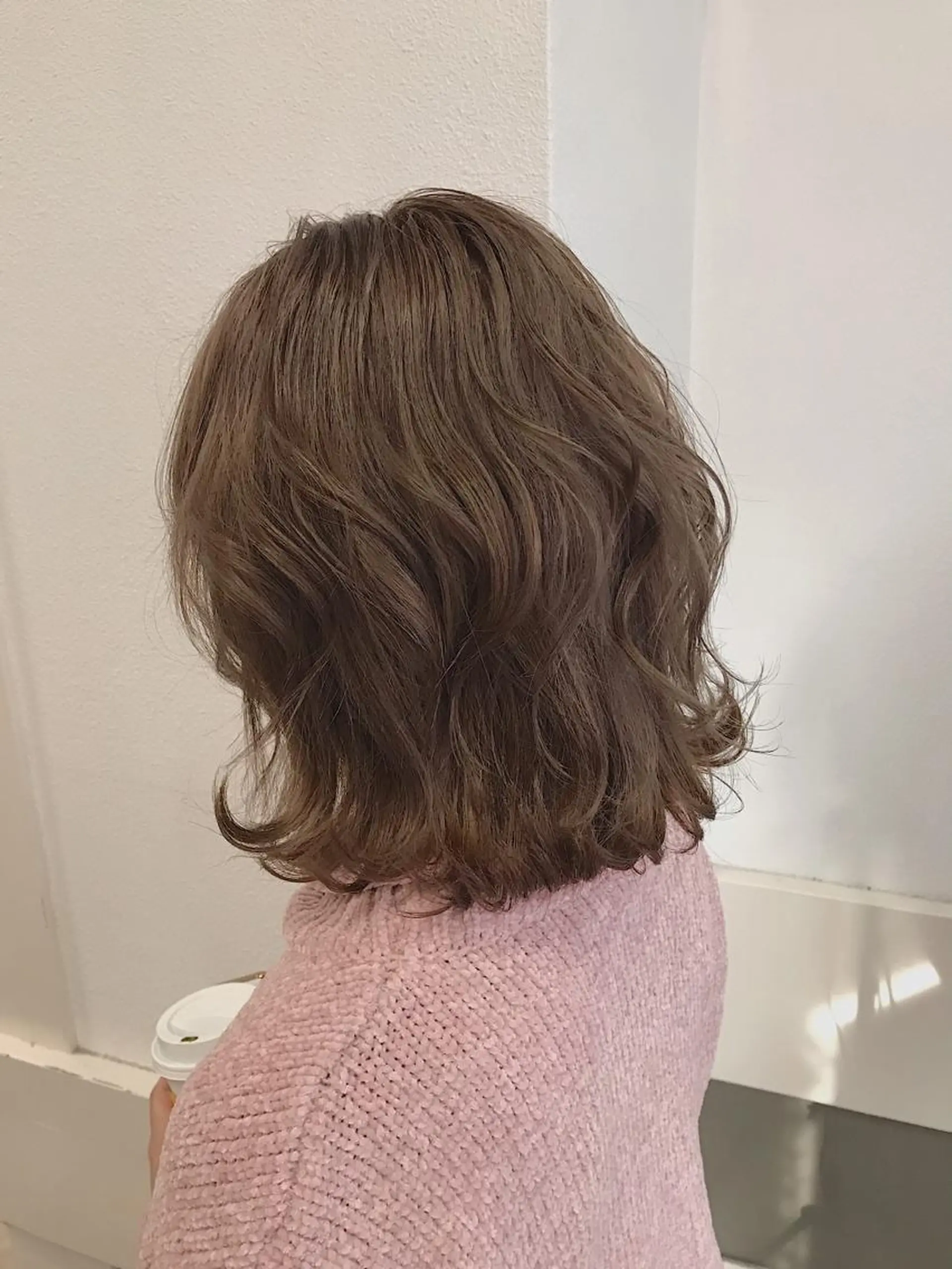 ミディアム カラー ベージュカラー lani ブリーチ /ダブルカラーのヘアスタイル