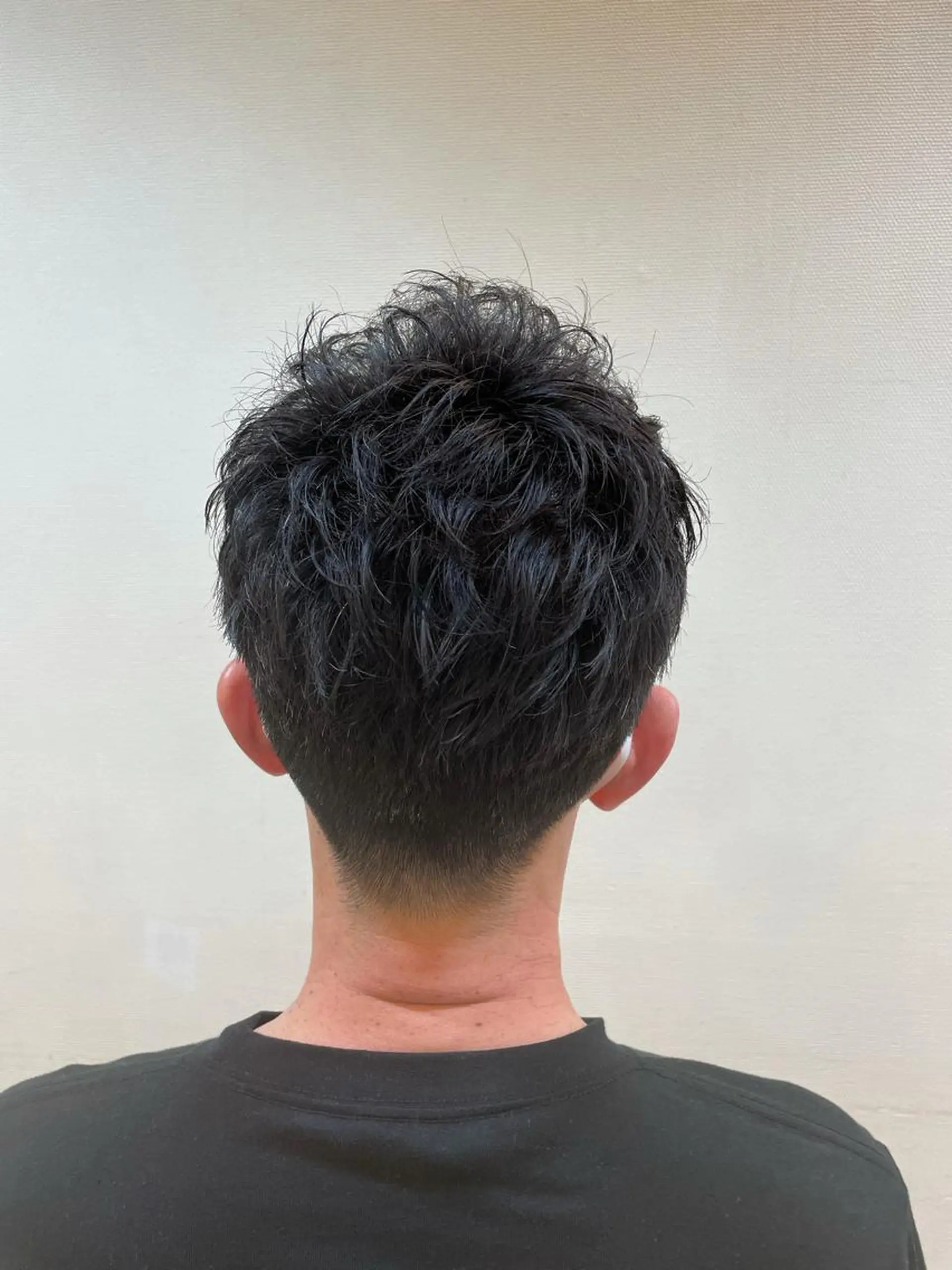 ショート パーマ メンズ メンズパーマ 赤司 泰樹のヘアスタイル