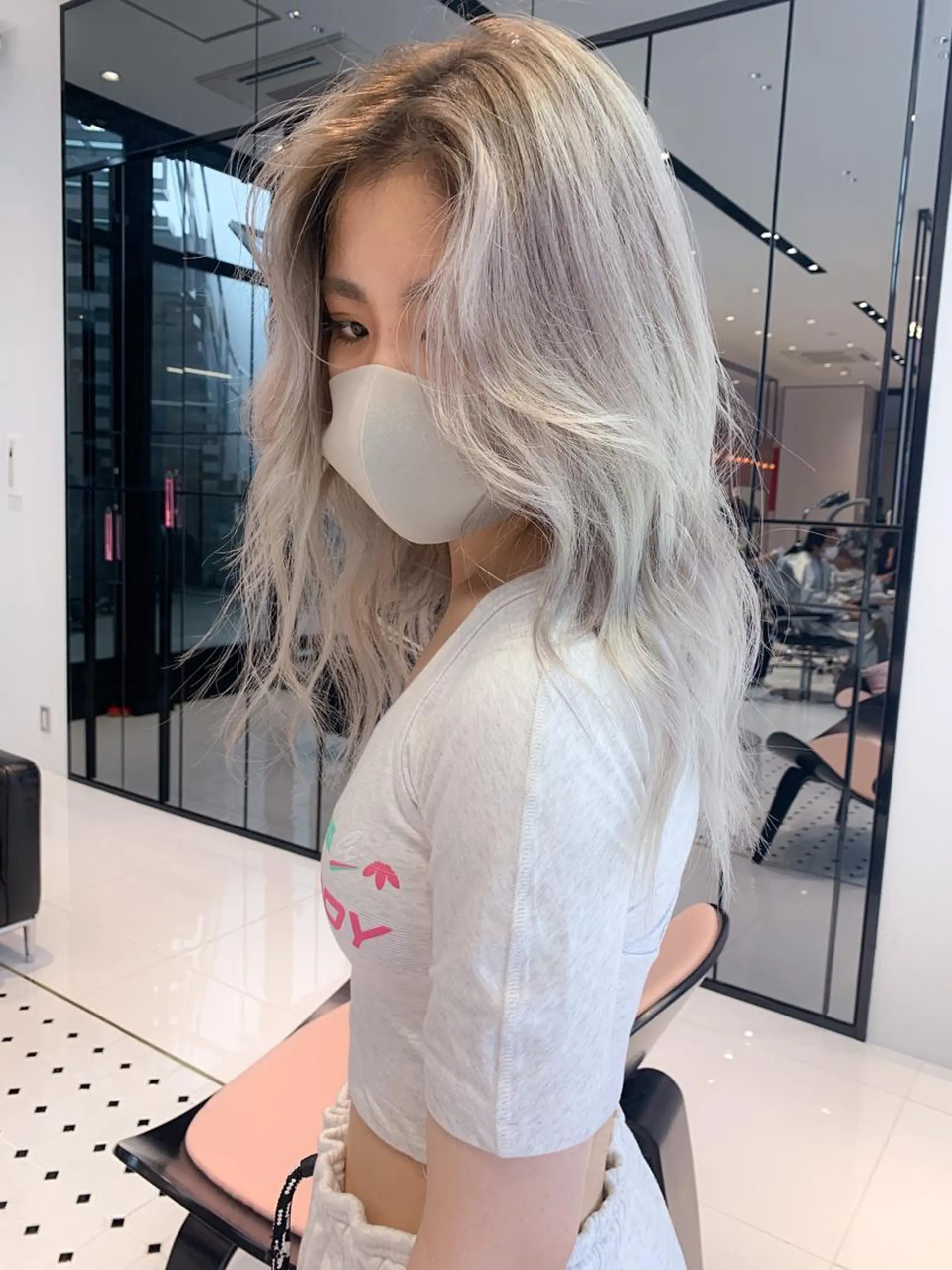 セミロング カラー カット ヘアカラー トリートメント レイヤー/ブリーチ HIKARU ♡のヘアスタイル