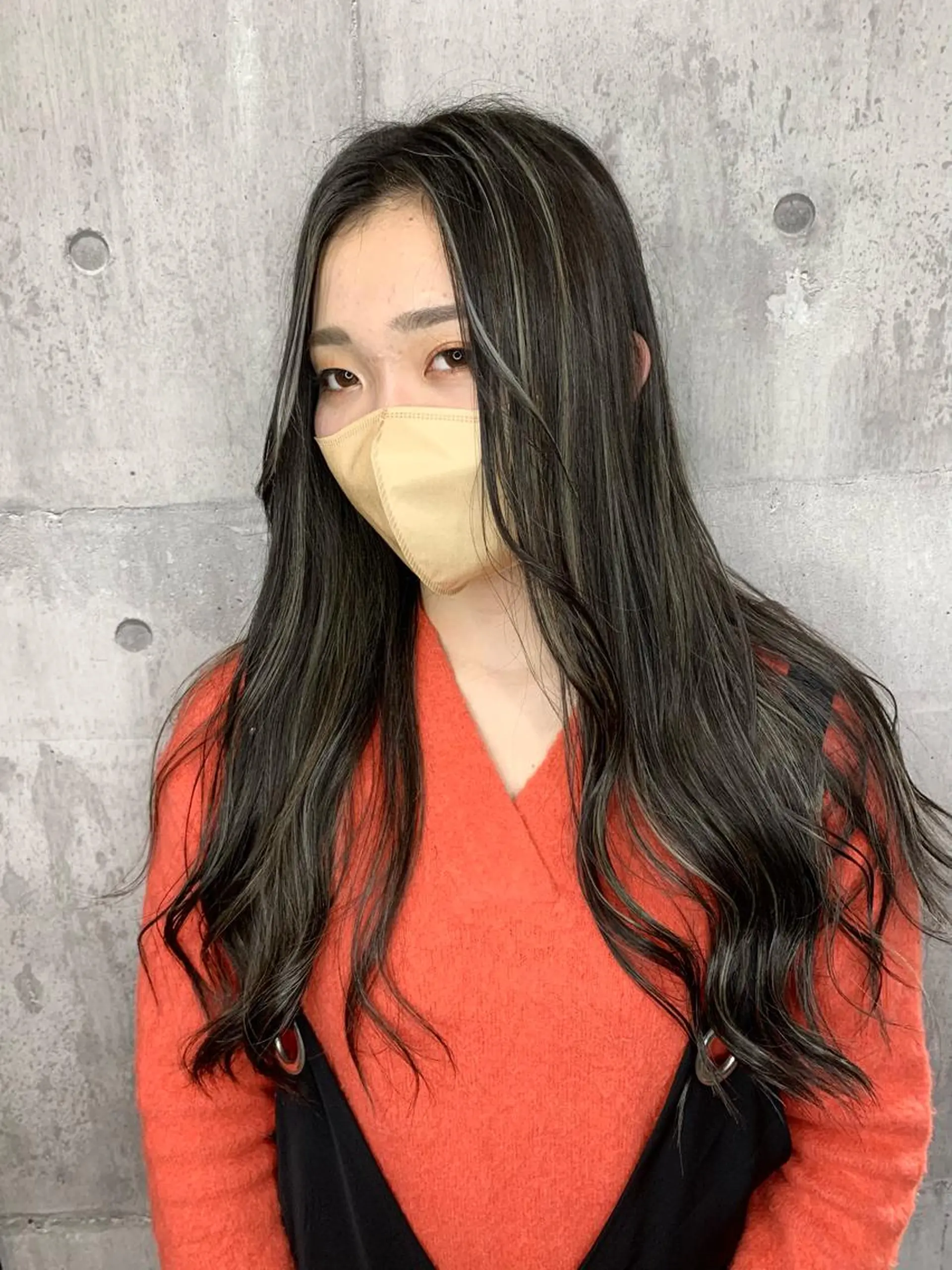 ロング カット ヘアカラー yoshihara yuukiのヘアスタイル