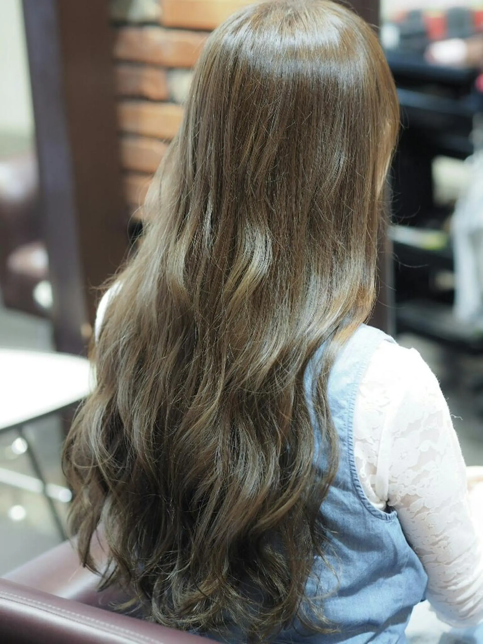 ロング カラー ネイビーカラー 辻 竜也　のヘアスタイル