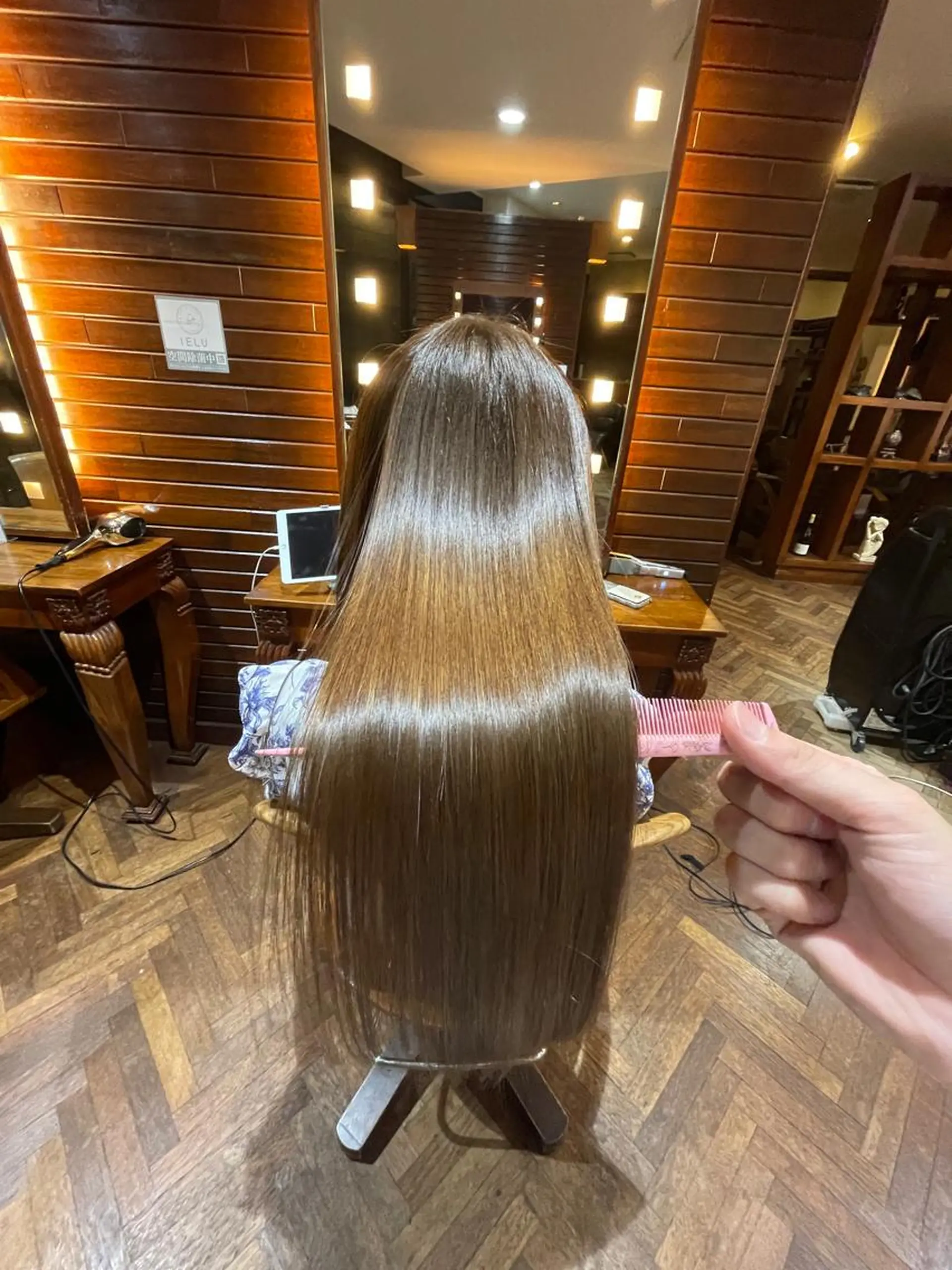 セミロング stylist YUTOのヘアスタイル